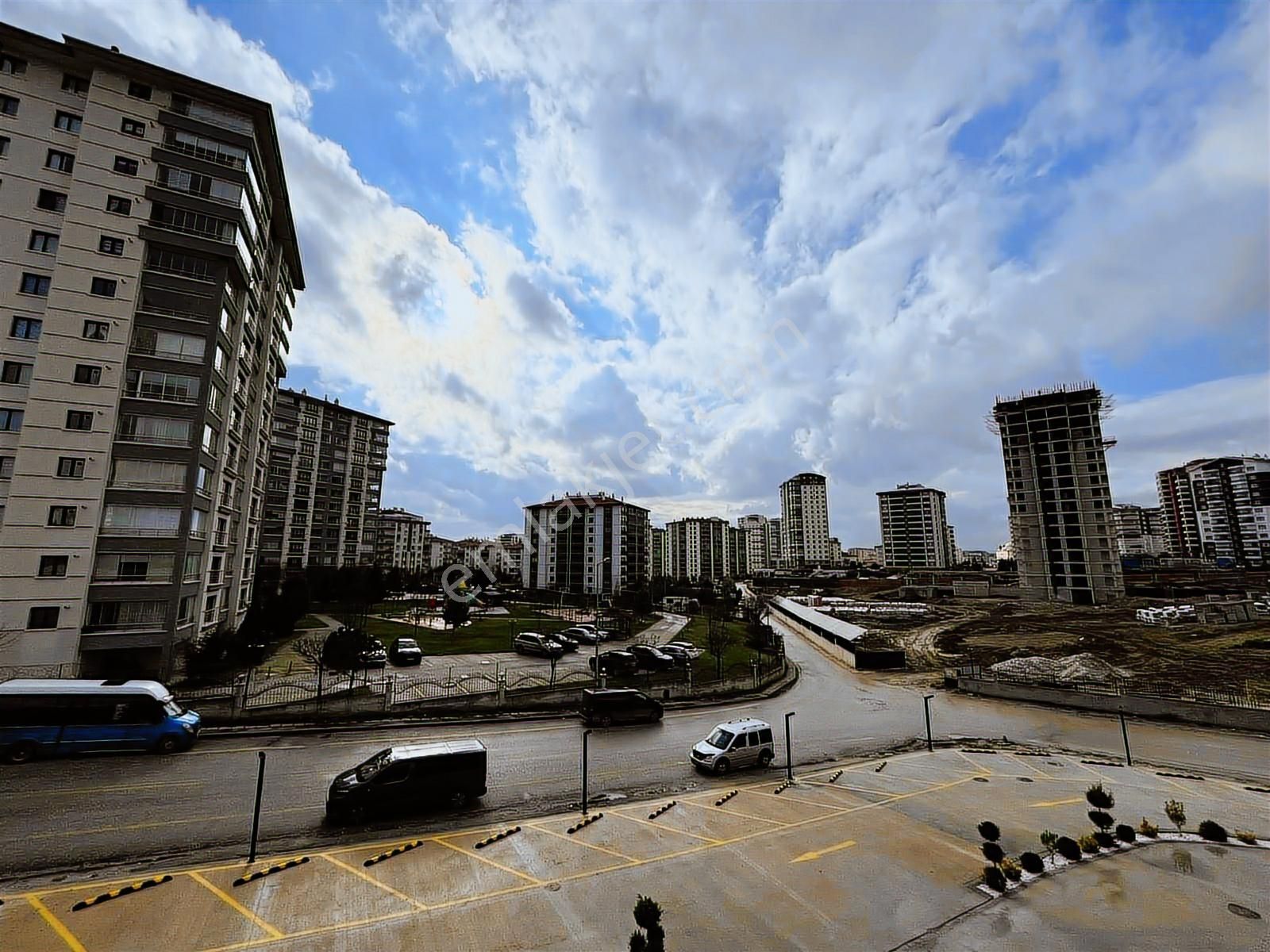 Batıkent'te Yerden Isıtmalı K.otoparklı 1+1 Satılık Daire - Görsel 22