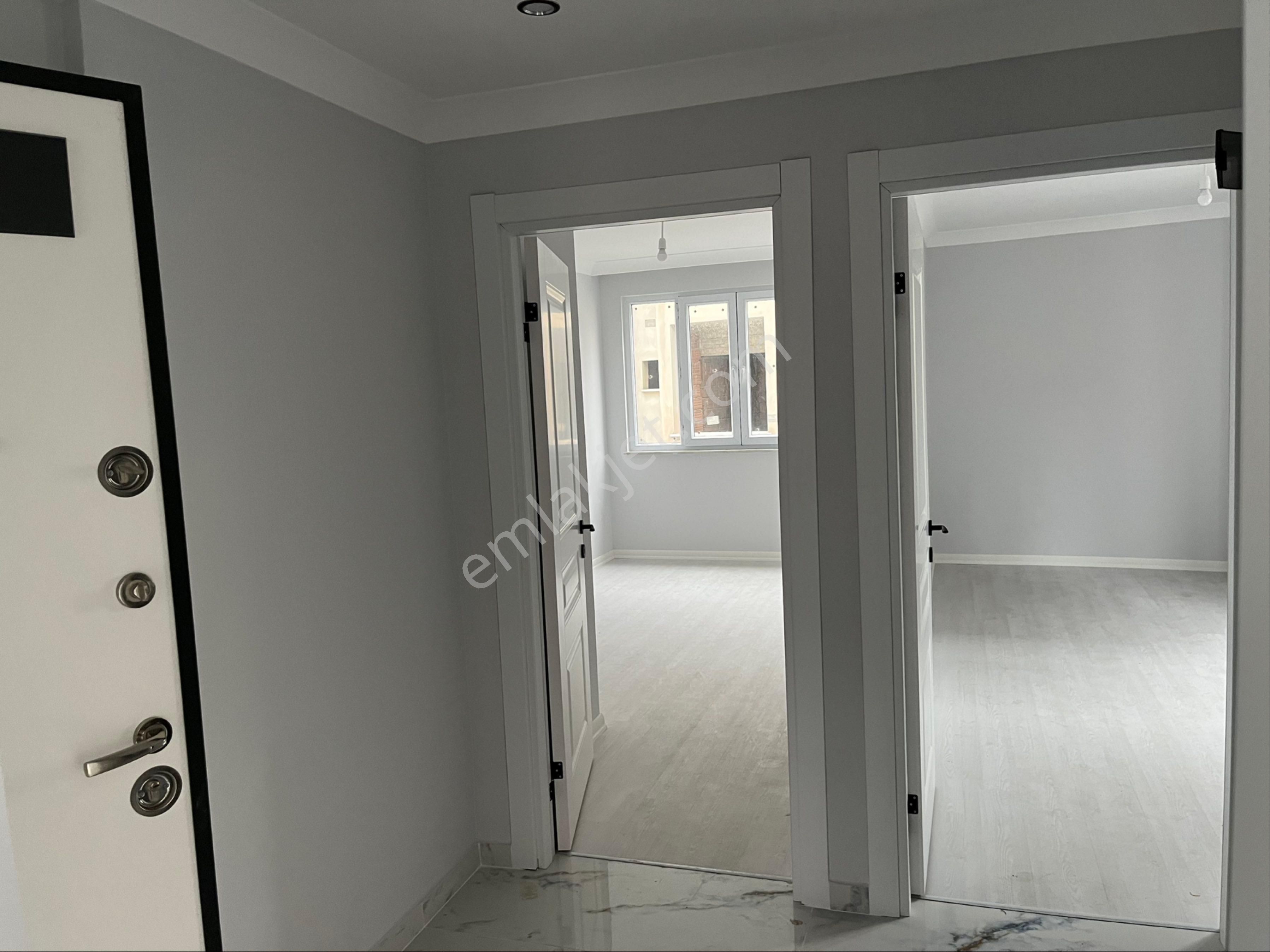 Satılık 2 + 1 90 Metre² Dördüncü Kat Asansörlü Darıca Abdı İpekçı Mahallesı’nde - Görsel 9