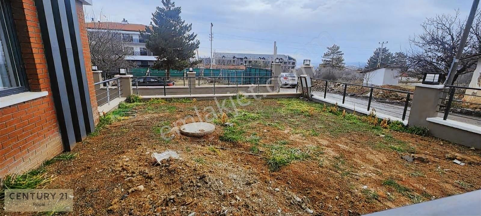 Taşpınar Baraka Cafe Arkası 2+1 Bahçe Katı Daire - Görsel 6