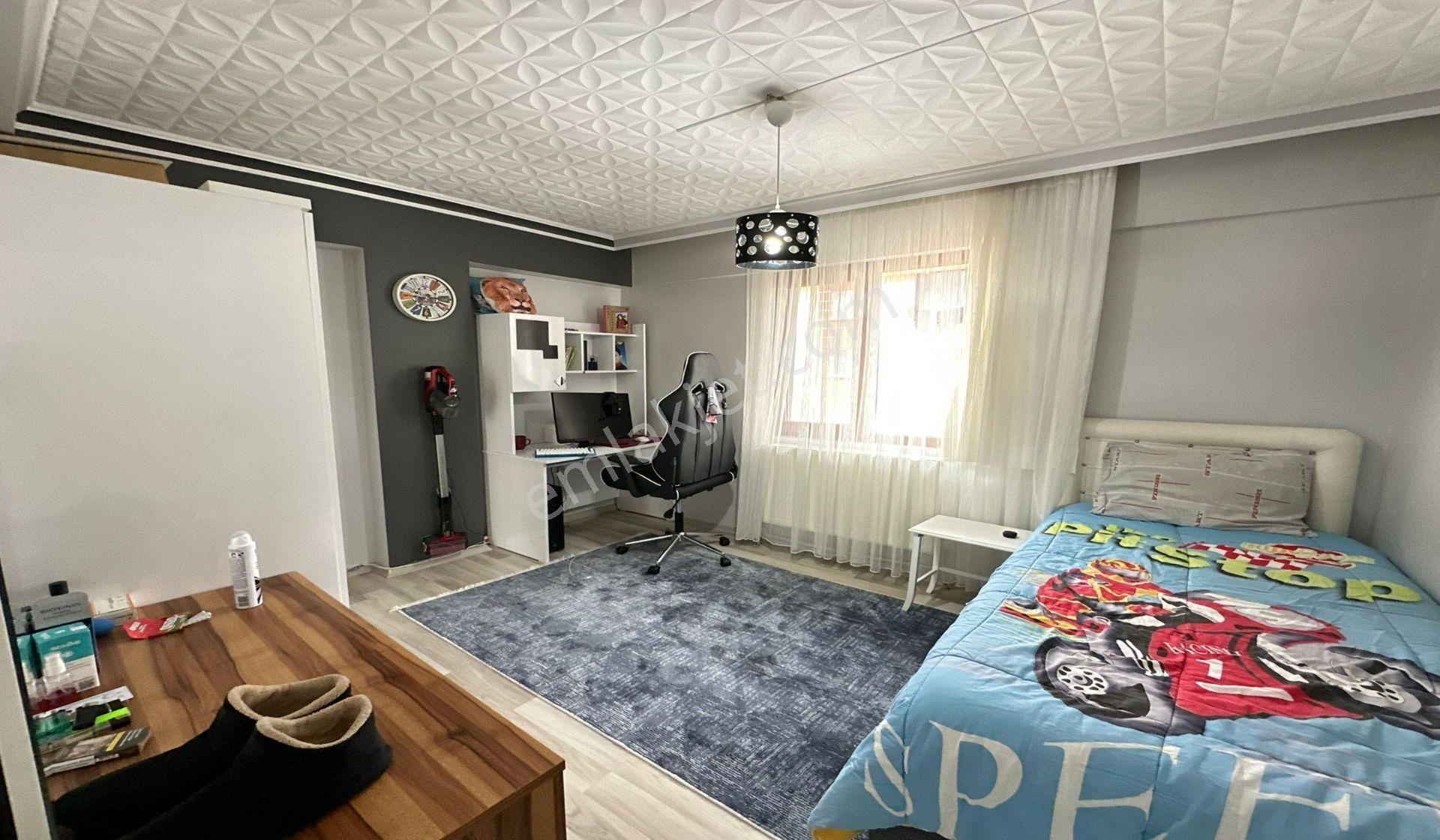 Ufuktepe Cadde Yakını Katta 3+1 3 Balkonlu Asansörlü - Görsel 15
