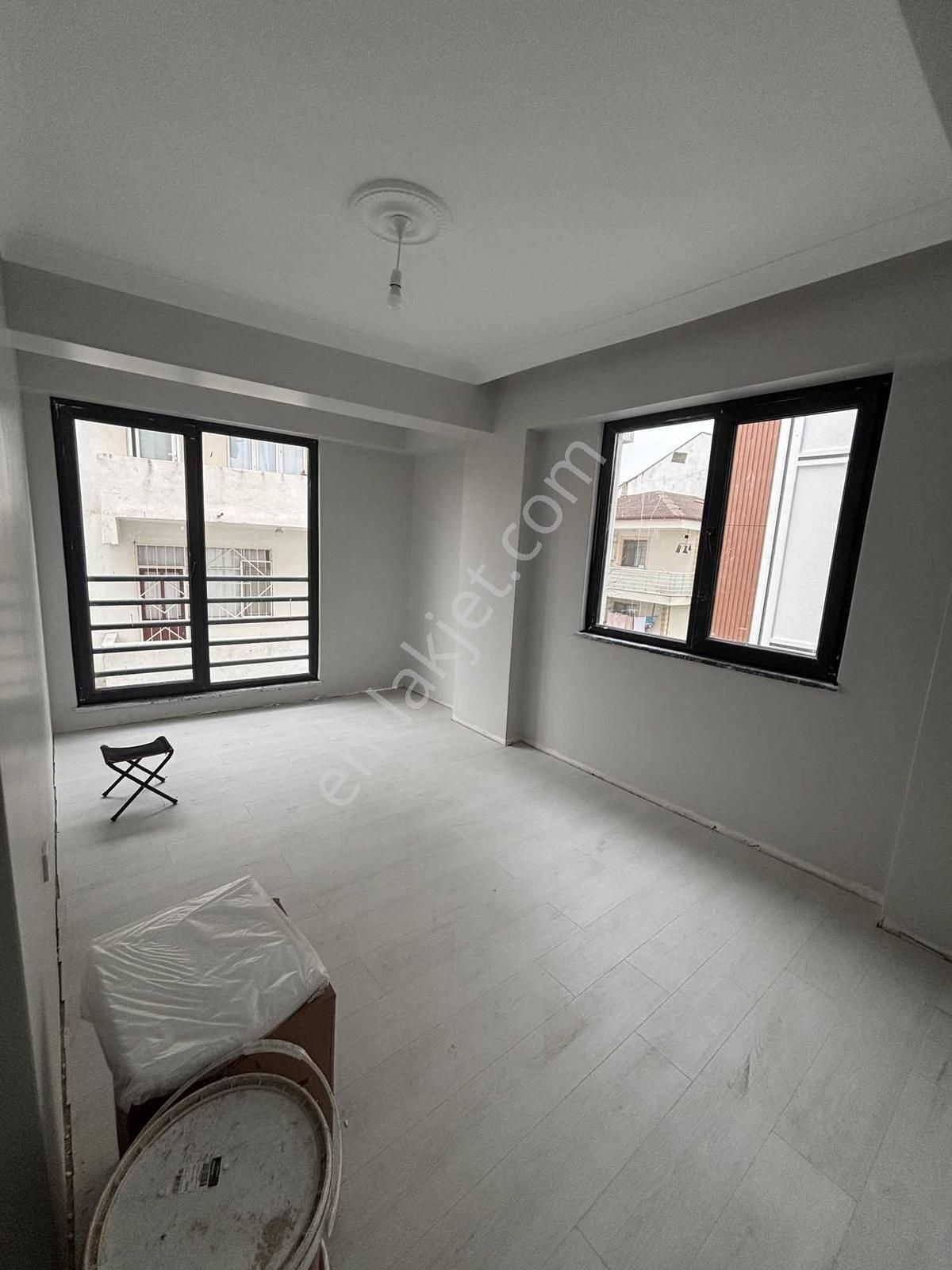 Dumlupınar Mah. Ebeveyn Banyolu 3+1 Arakat Daire Merkezi Lok. - Görsel 7