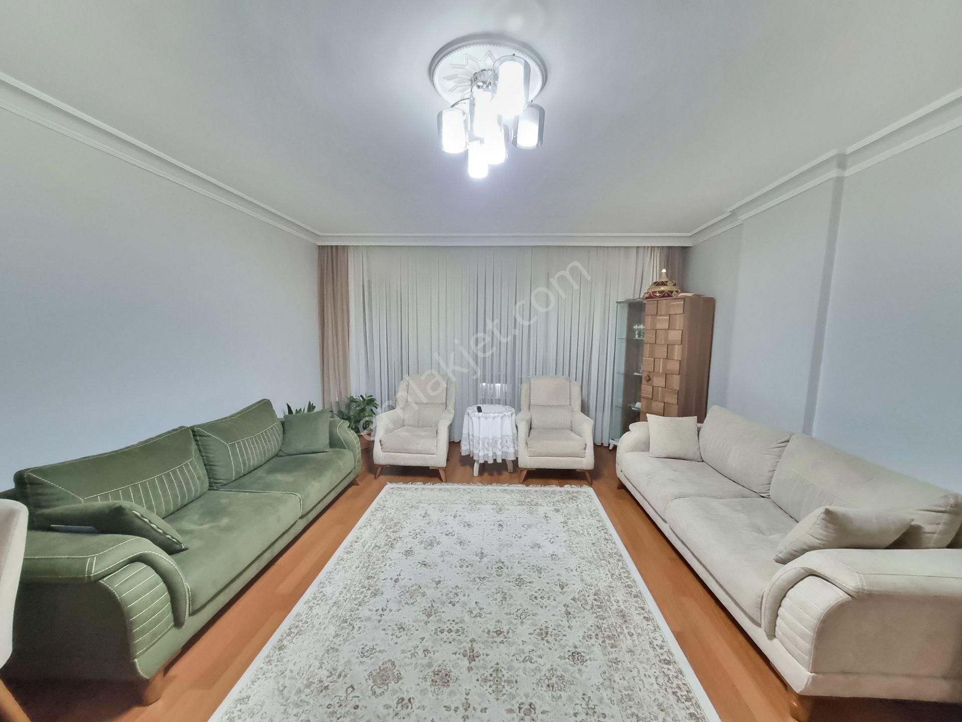 Merkezi Konumda - Ara Kat - Ebeveyn Banyolu - Güney Cephe 3+1...