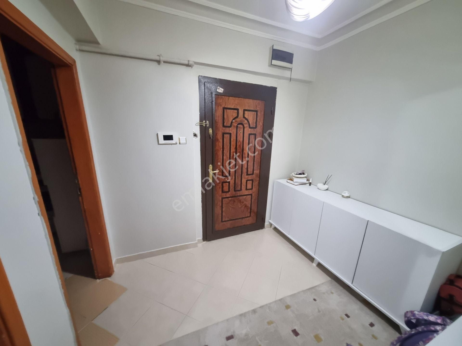 Merkezi Konumda - Ara Kat - Ebeveyn Banyolu - Güney Cephe 3+1... - Görsel 26