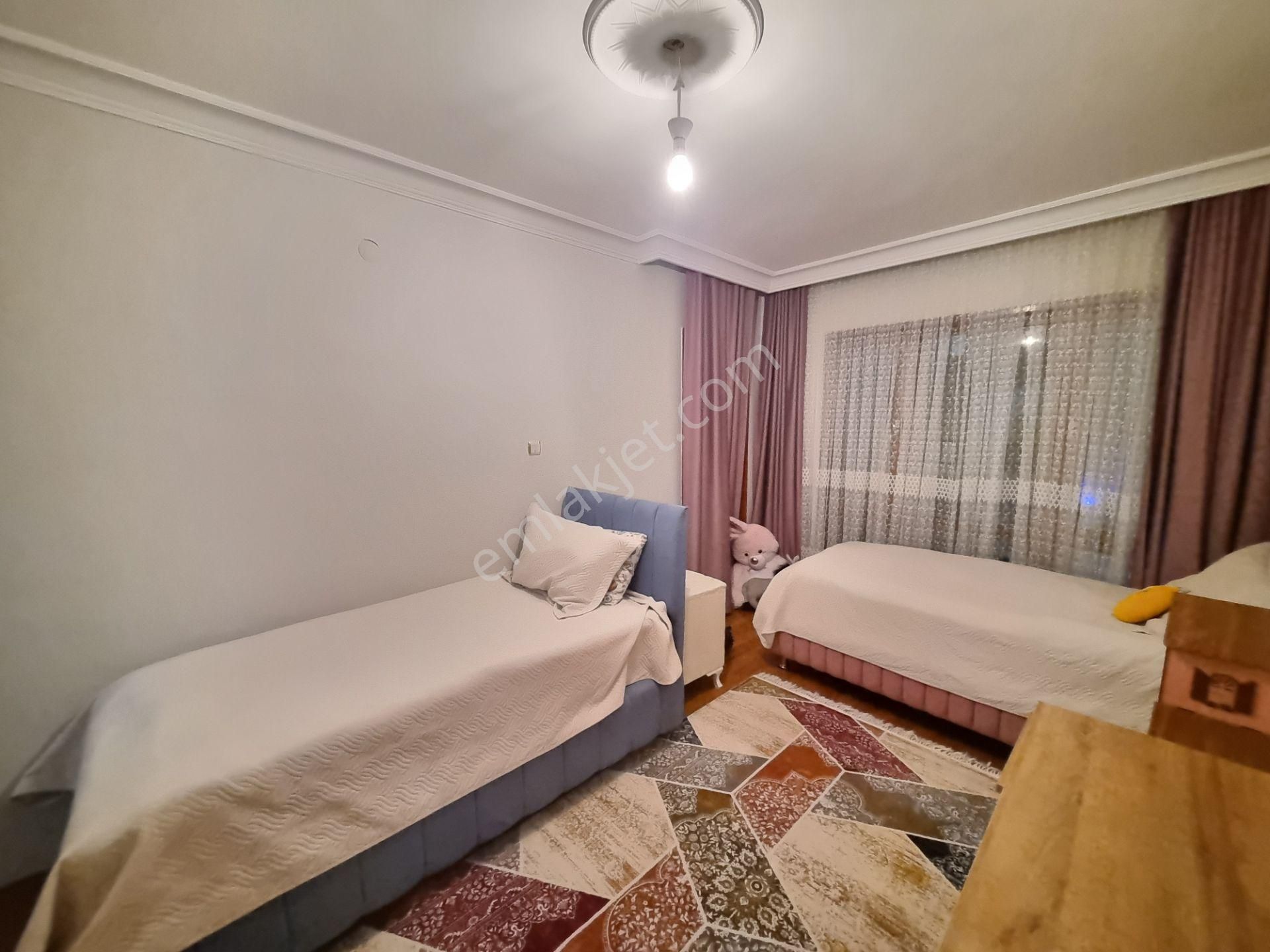 Merkezi Konumda - Ara Kat - Ebeveyn Banyolu - Güney Cephe 3+1... - Görsel 12