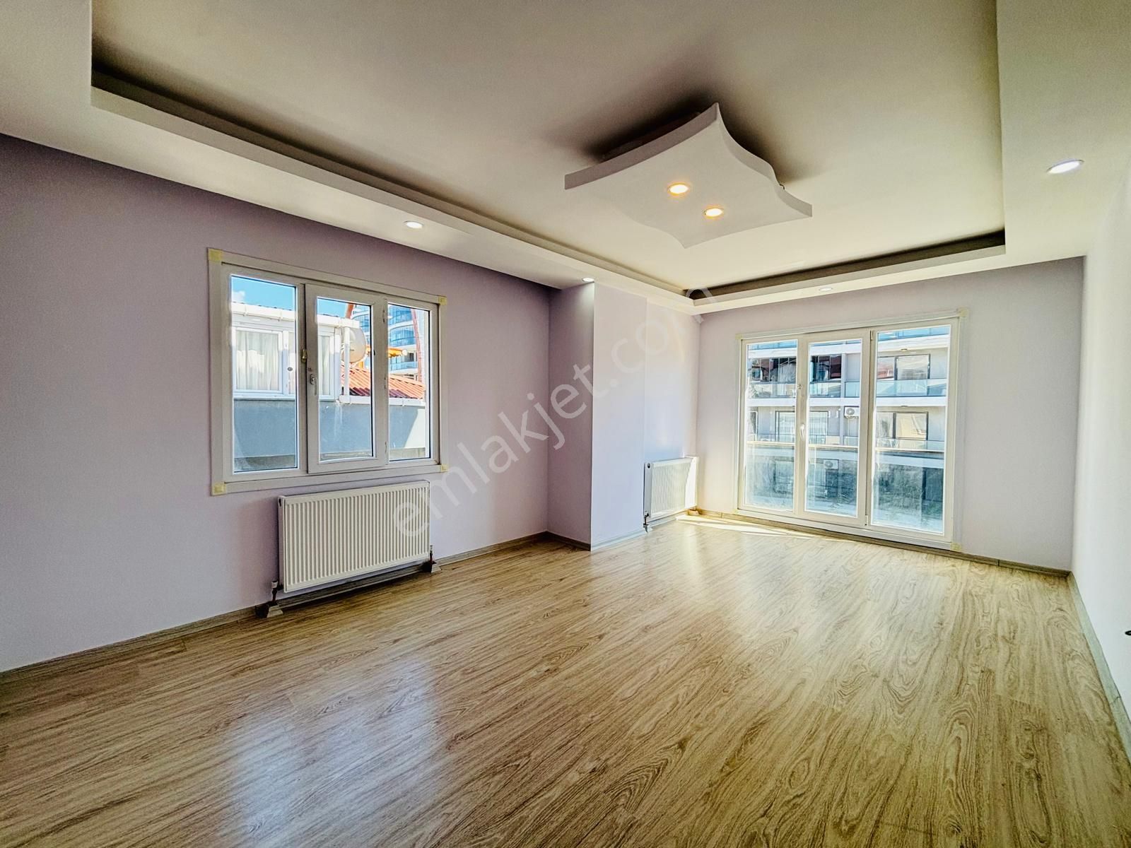 Güven'den Tepe'de Muhteşem Konum'da İskanlı Fırsat 2+1 Daire - Görsel 3