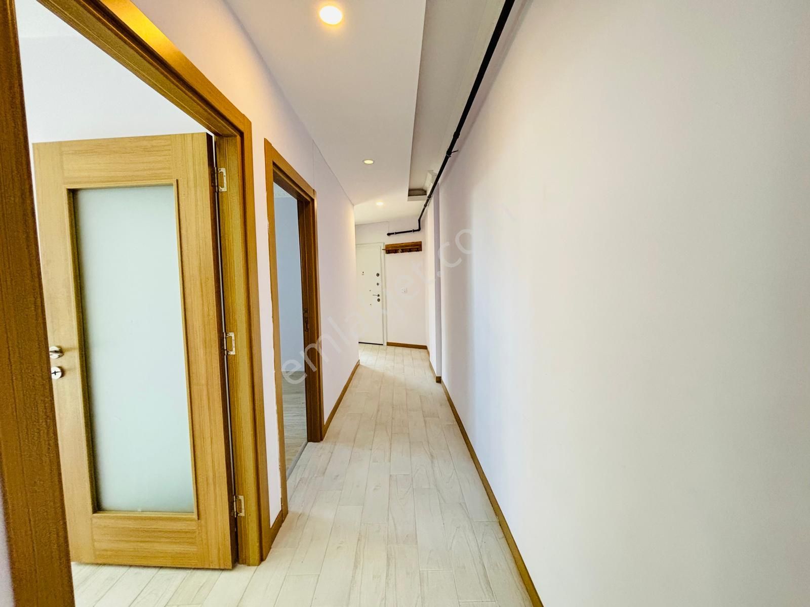 Güven'den Tepe'de Muhteşem Konum'da İskanlı Fırsat 2+1 Daire - Görsel 17