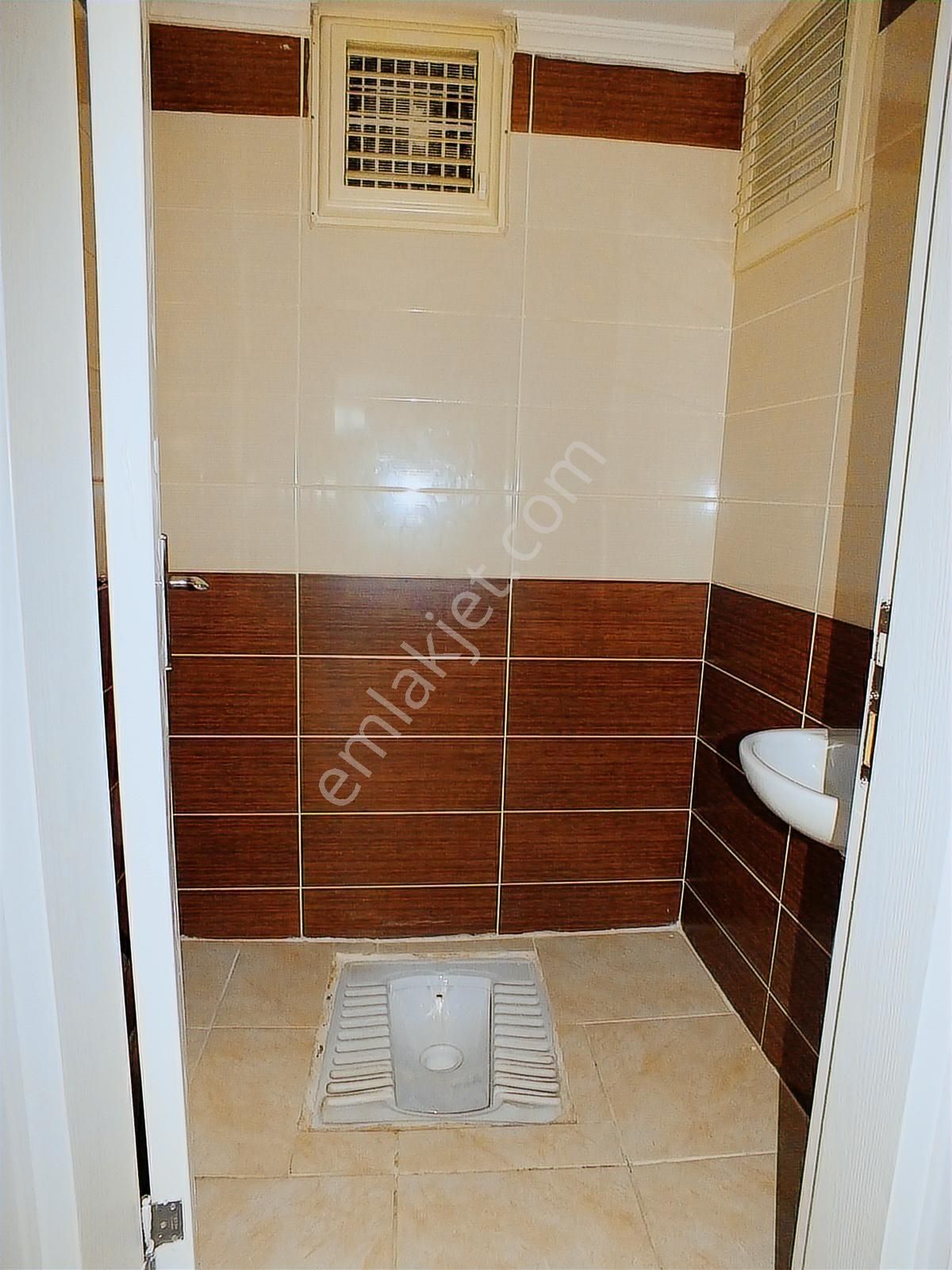 Ankara Caddesi Ebeveyn Banyolu 3+1 Kiralık 130 M2 Kiralık Daire - Görsel 12