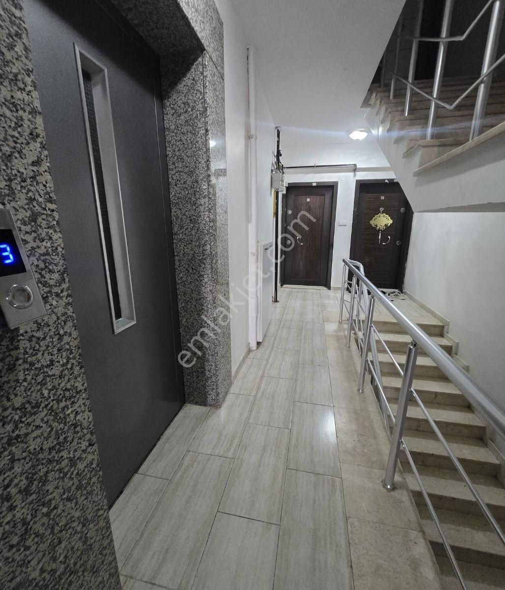 Ankara Caddesi Ebeveyn Banyolu 3+1 Kiralık 130 M2 Kiralık Daire - Görsel 21