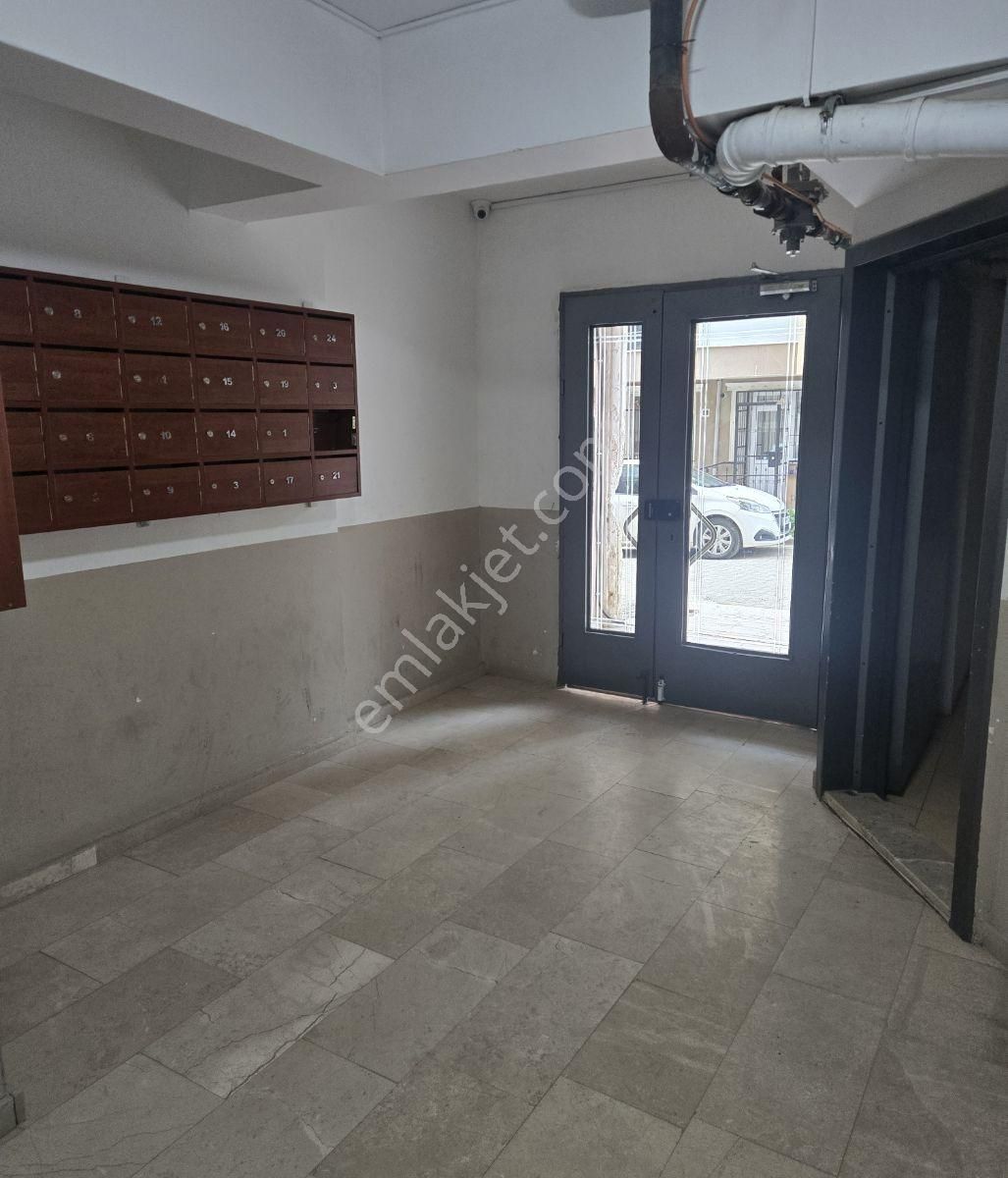 Ankara Caddesi Ebeveyn Banyolu 3+1 Kiralık 130 M2 Kiralık Daire - Görsel 15