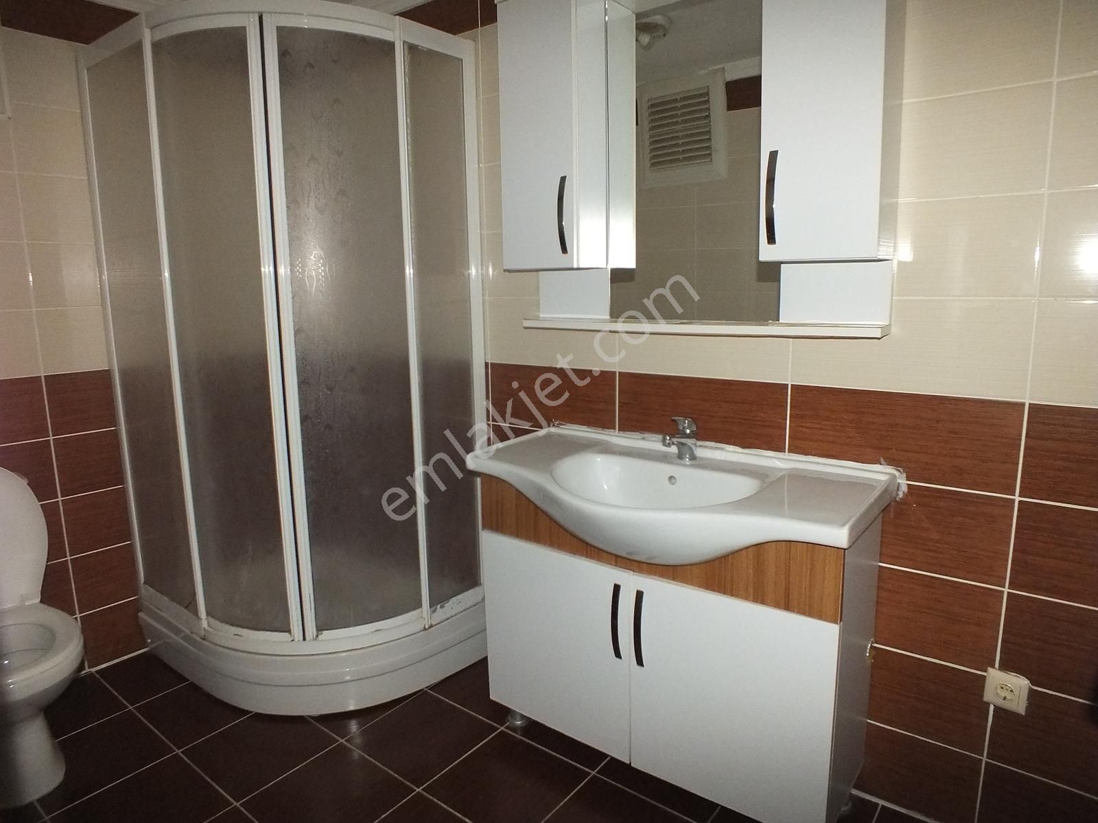 Ankara Caddesi Ebeveyn Banyolu 3+1 Kiralık 130 M2 Kiralık Daire - Görsel 22