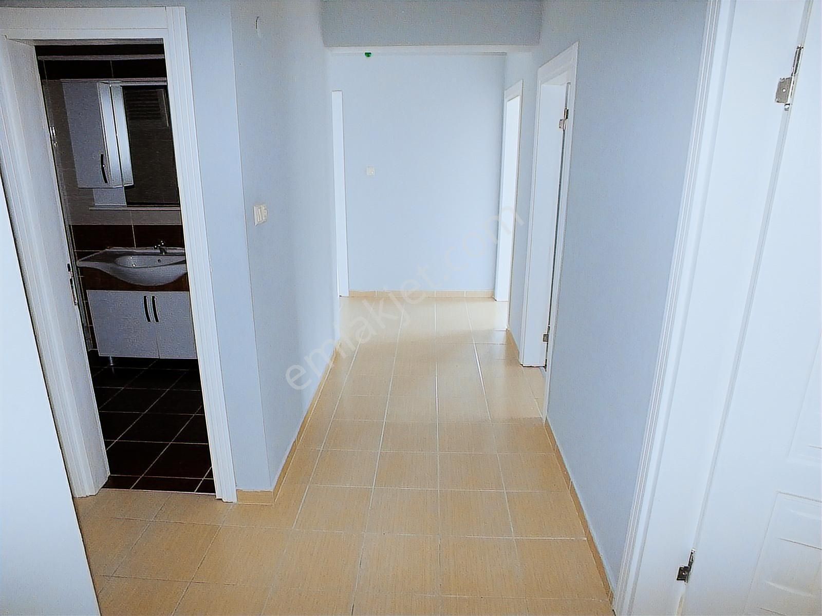 Ankara Caddesi Ebeveyn Banyolu 3+1 Kiralık 130 M2 Kiralık Daire - Görsel 10