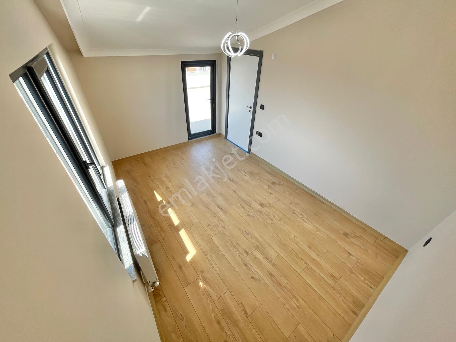 Berkay Demirel'den Altınkumda Teras Severler İçin Ön Cephe 3+1 Dubleks - Görsel 21