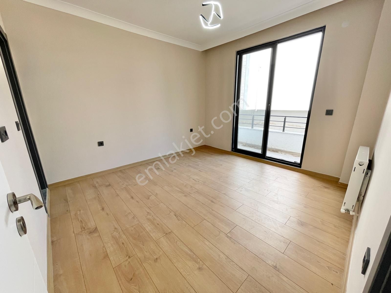 Berkay Demirel'den Altınkumda Denize 650m Ön Cephe 2+1 Daire - Görsel 26