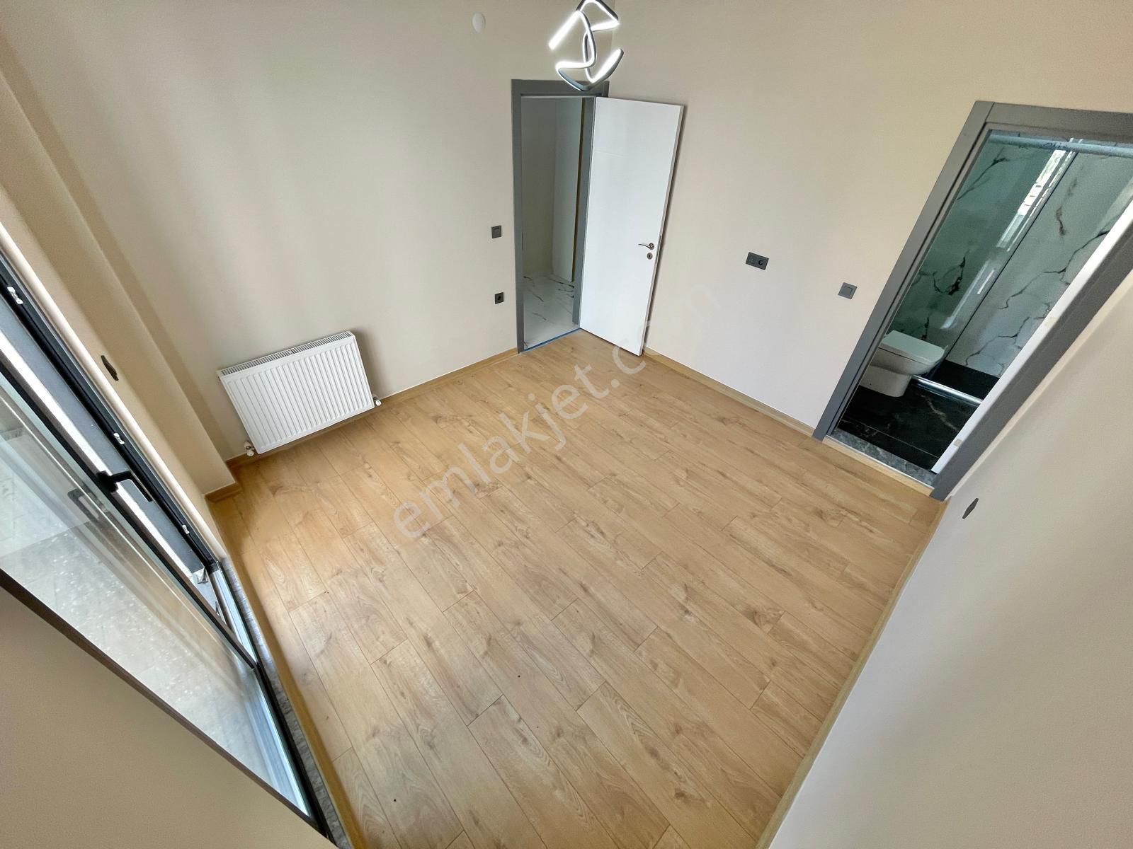 Berkay Demirel'den Altınkumda Denize 650m Ön Cephe 2+1 Daire - Görsel 27