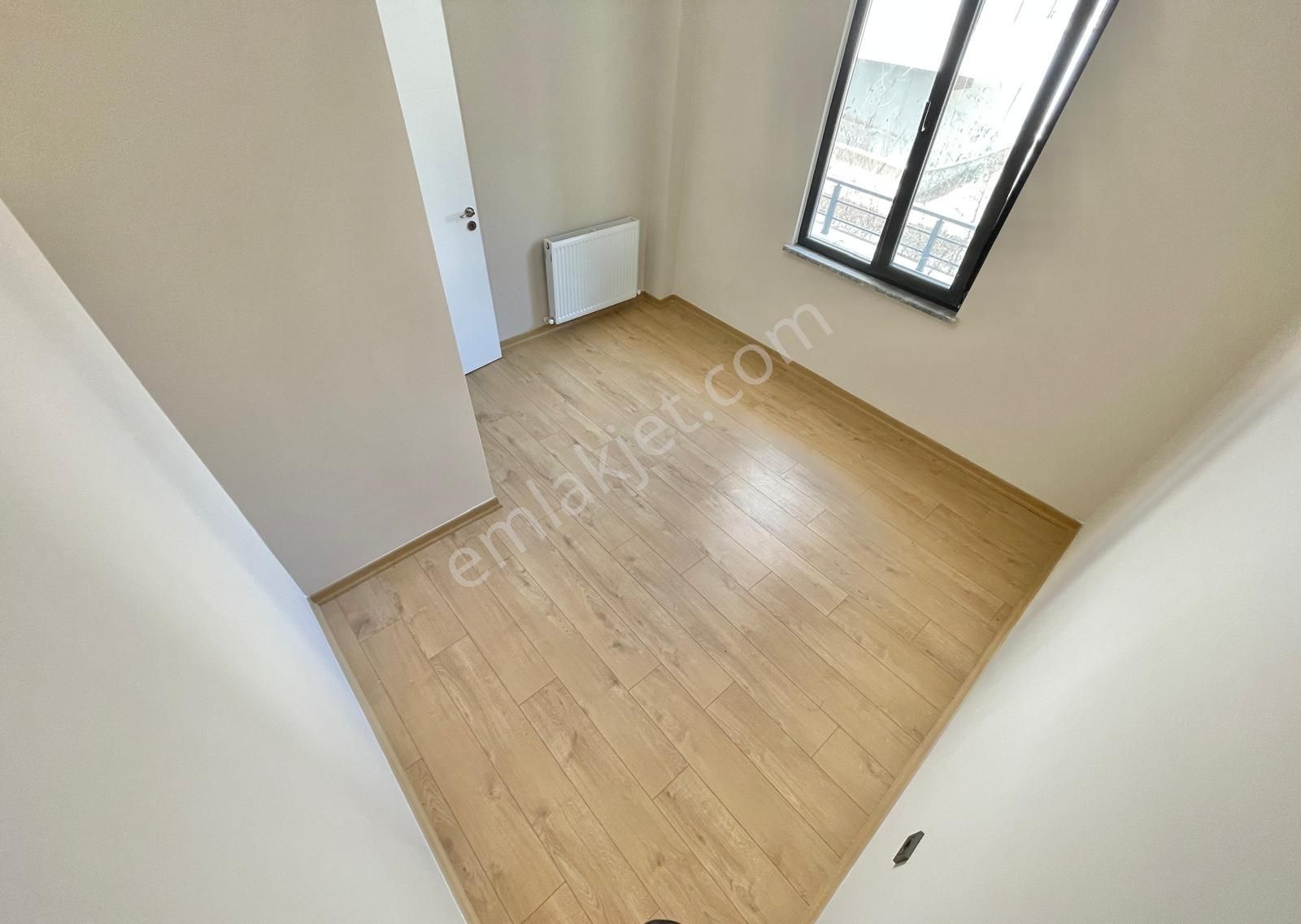 Berkay Demirel'den Altınkumda Denize 650m Ön Cephe 2+1 Daire - Görsel 35