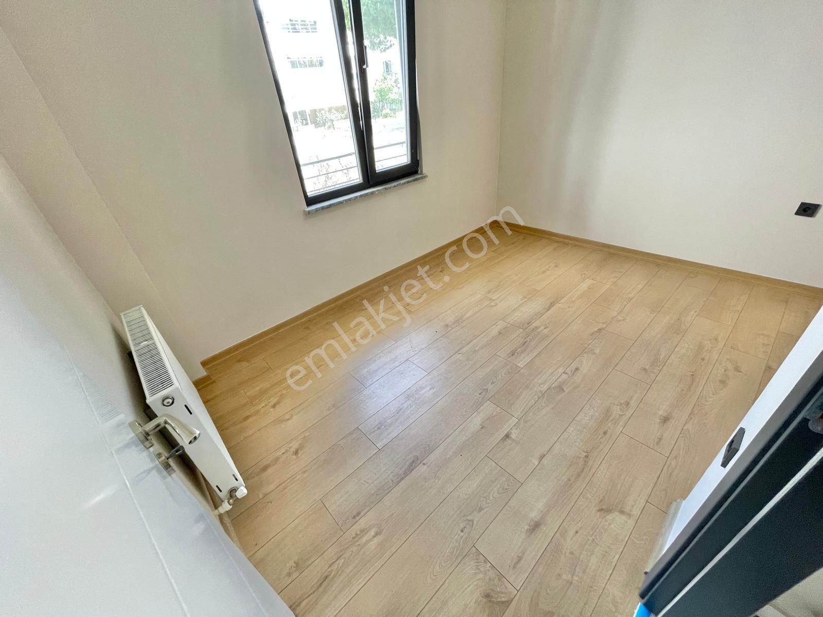 Berkay Demirel'den Altınkumda Denize 650m Ön Cephe 2+1 Daire - Görsel 34