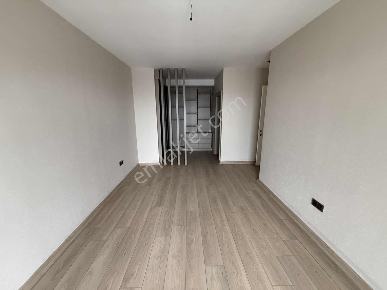 Ovacıkın Zirvesinde: 21. Kat, Full Manzaralı & Teras Balkonlu - Görsel 12