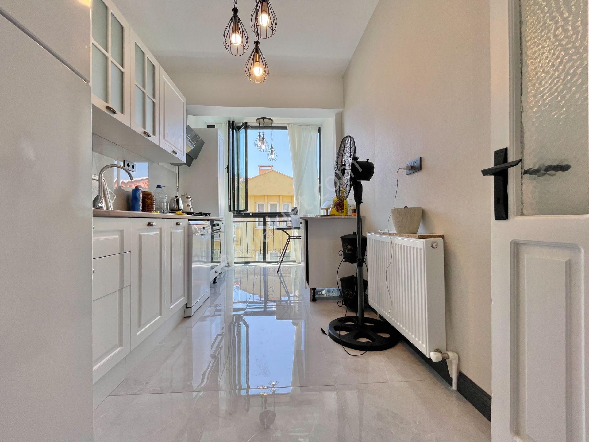 Berkay Demirel'den Akçayda Kaz Dağları Ve Park Manzaralı Ön Cephe 3+1 - Görsel 12