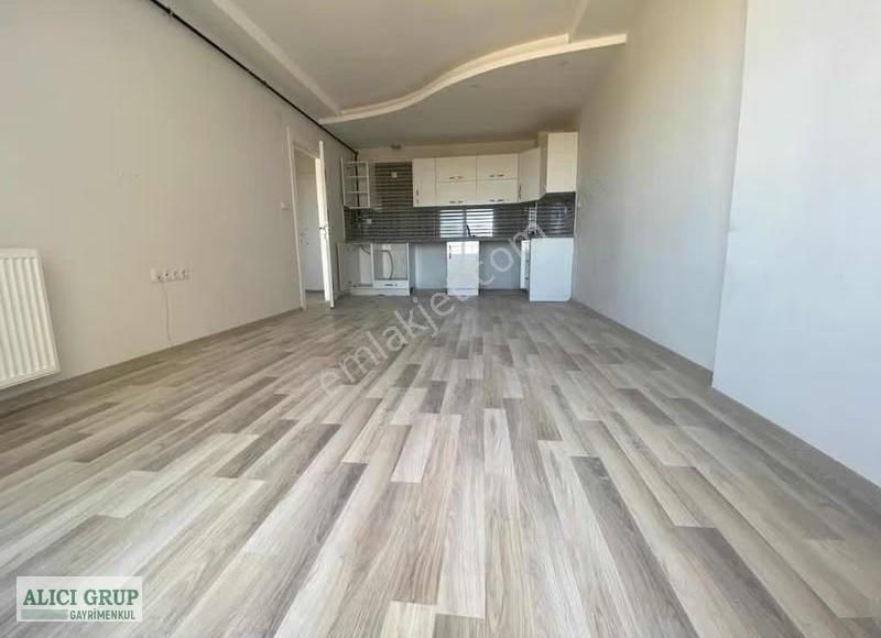 #stad Yanı Site İçi İskanlı Satılık 2+1 Daire - Görsel 12