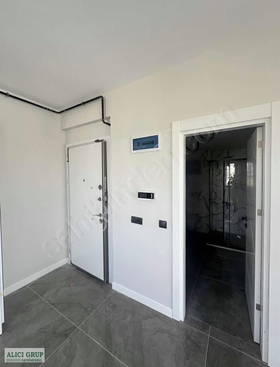 #stad Yanı Klimalı Kiralık Geniş 1+1 Daire - Görsel 2
