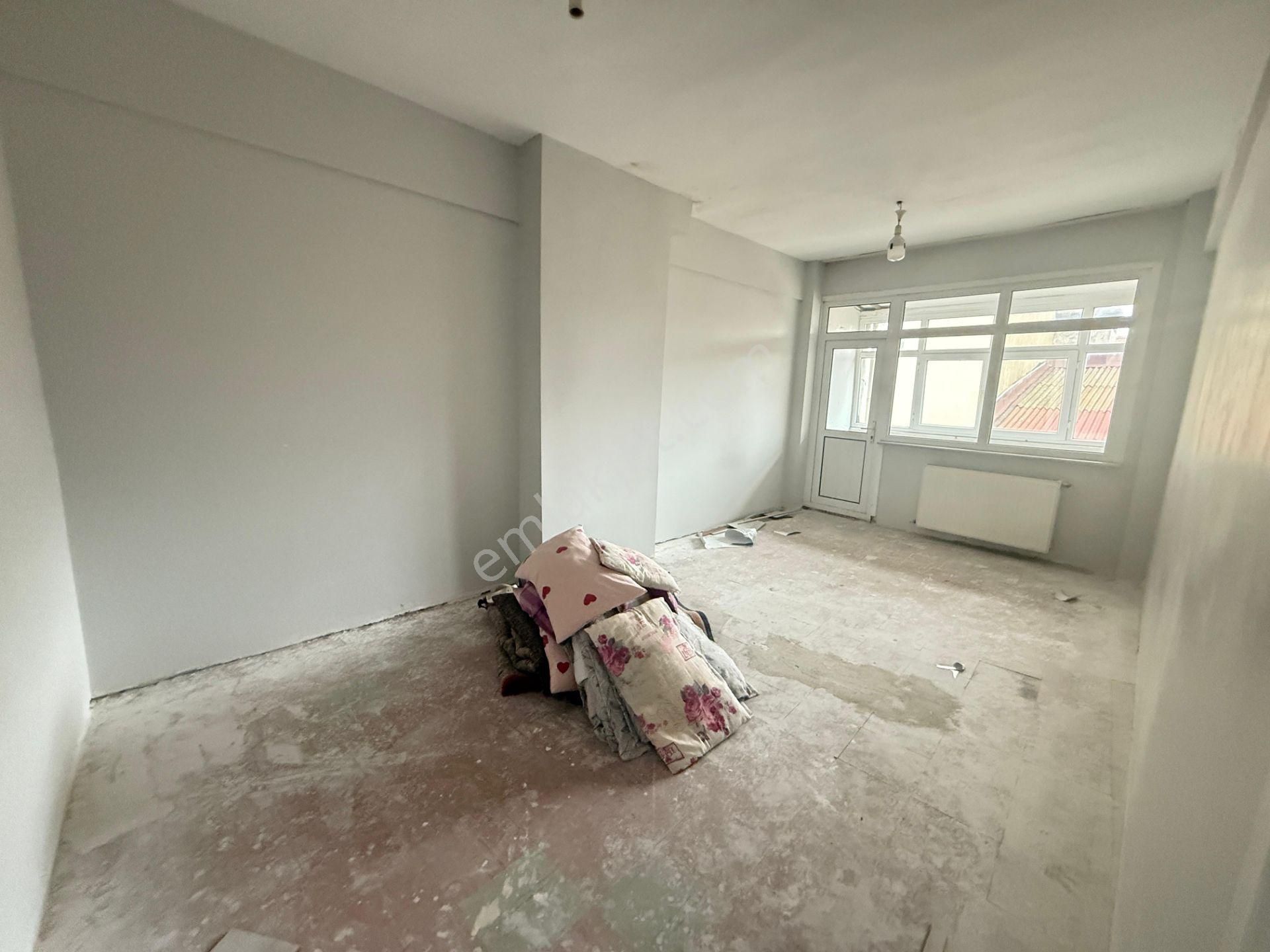 Loft'tan Kemalpaşa'da Kentsele Girmiş Binada Satılık 2+1 5.kat. - Görsel 6