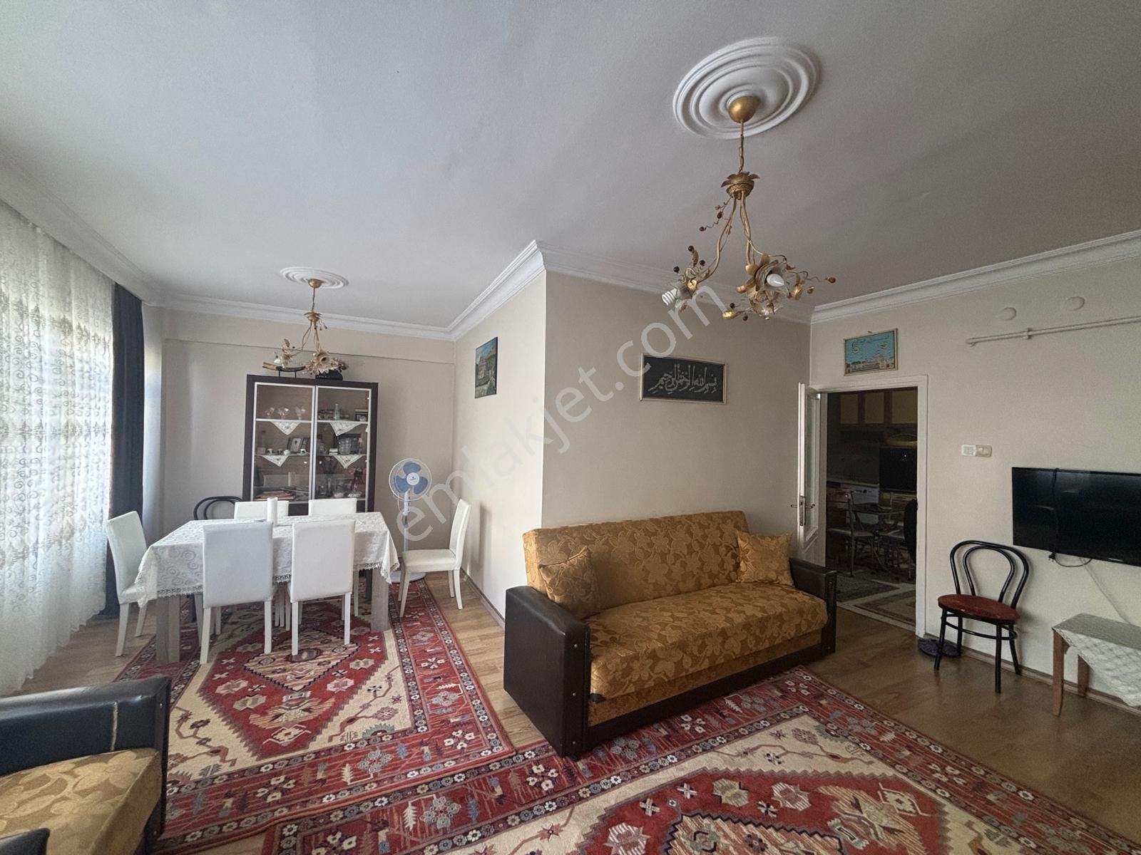 Kadıköy Yeldeğirmeninde Full Eşyalı Satılık 2+1 Daire - Görsel 4