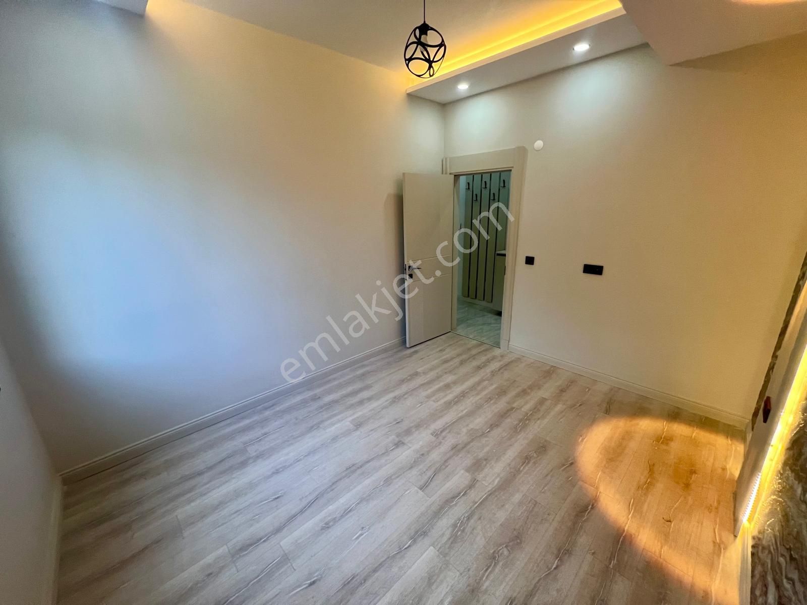 Akçay Aras Emlaktan Gürede Geniş Bahçe Kullanımlı 2+1 Daireler - Görsel 19