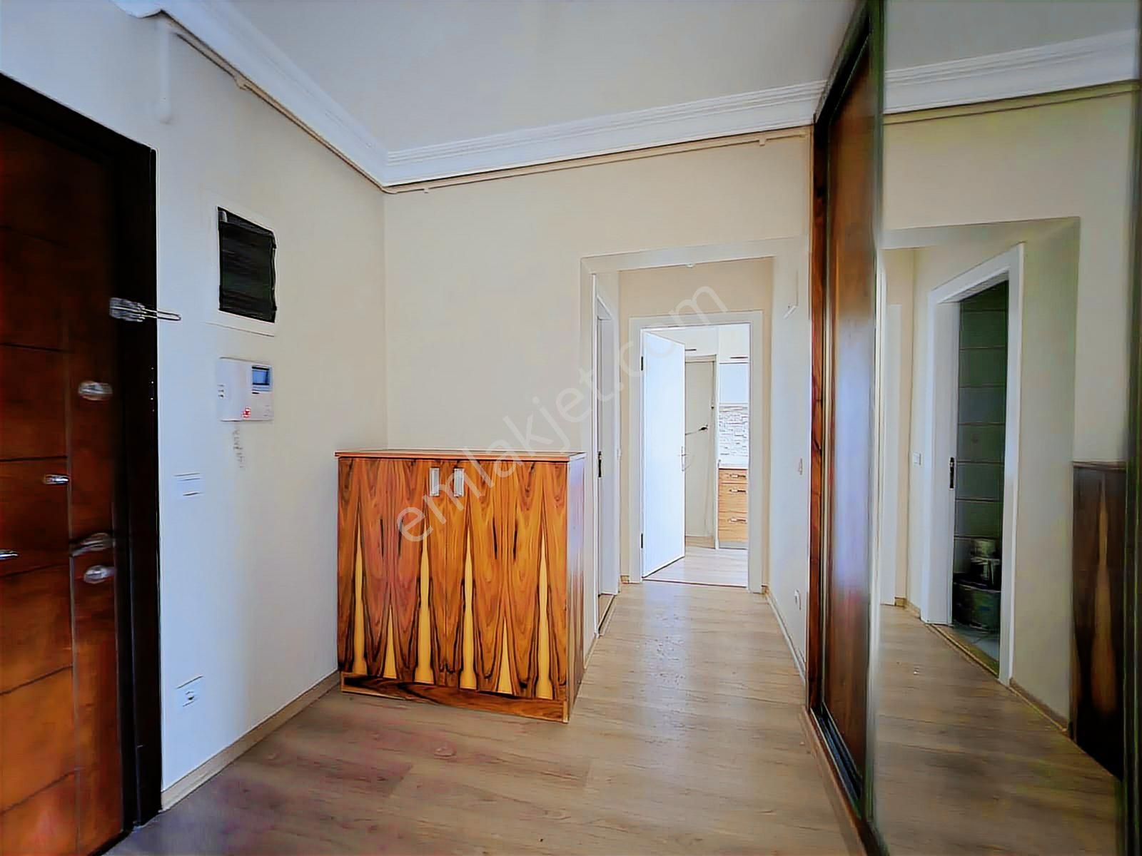 Çekmeköy Sitede Keyifli 3+1 Özel Bahçe Dubleks Daire - Görsel 30
