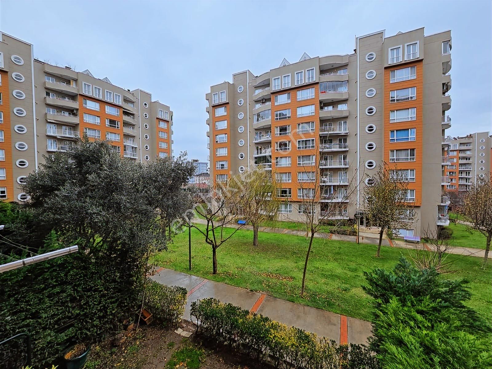 Çekmeköy Sitede Keyifli 3+1 Özel Bahçe Dubleks Daire - Görsel 4