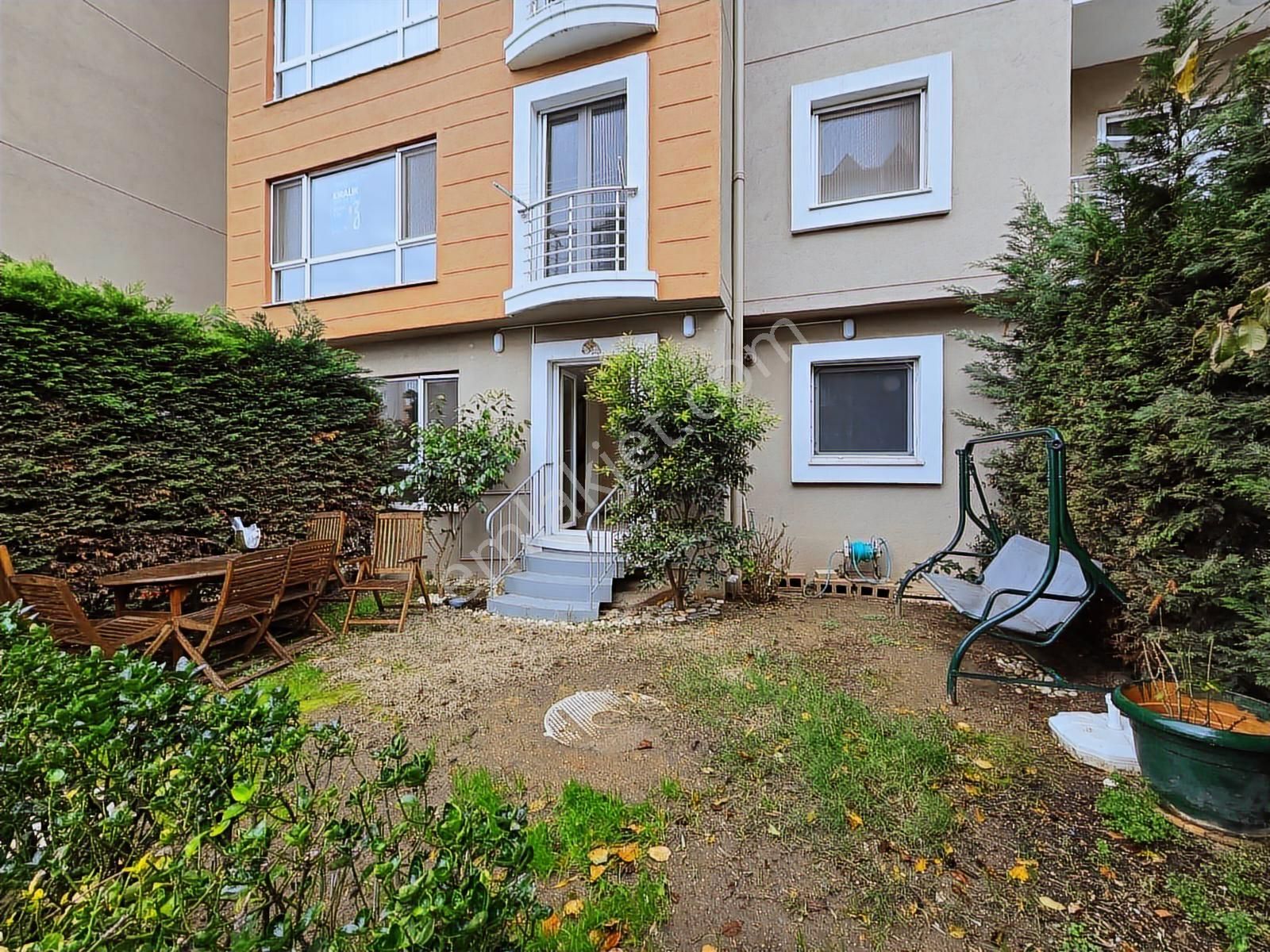 Çekmeköy Sitede Keyifli 3+1 Özel Bahçe Dubleks Daire - Görsel 15
