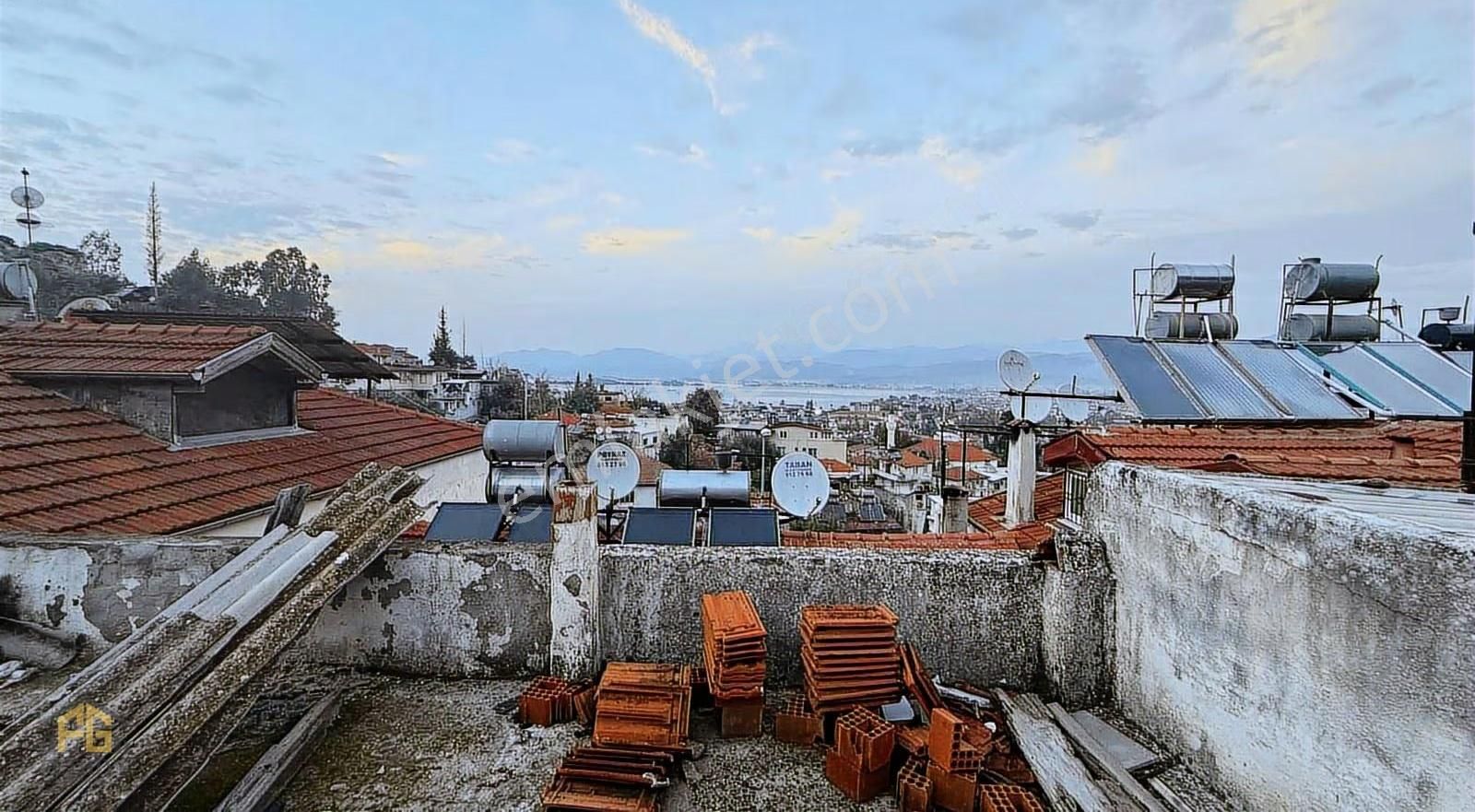Kesikkapı Mah. Deniz Manzaralı Satılık 3 Katlı Müstakil Ev - Görsel 5