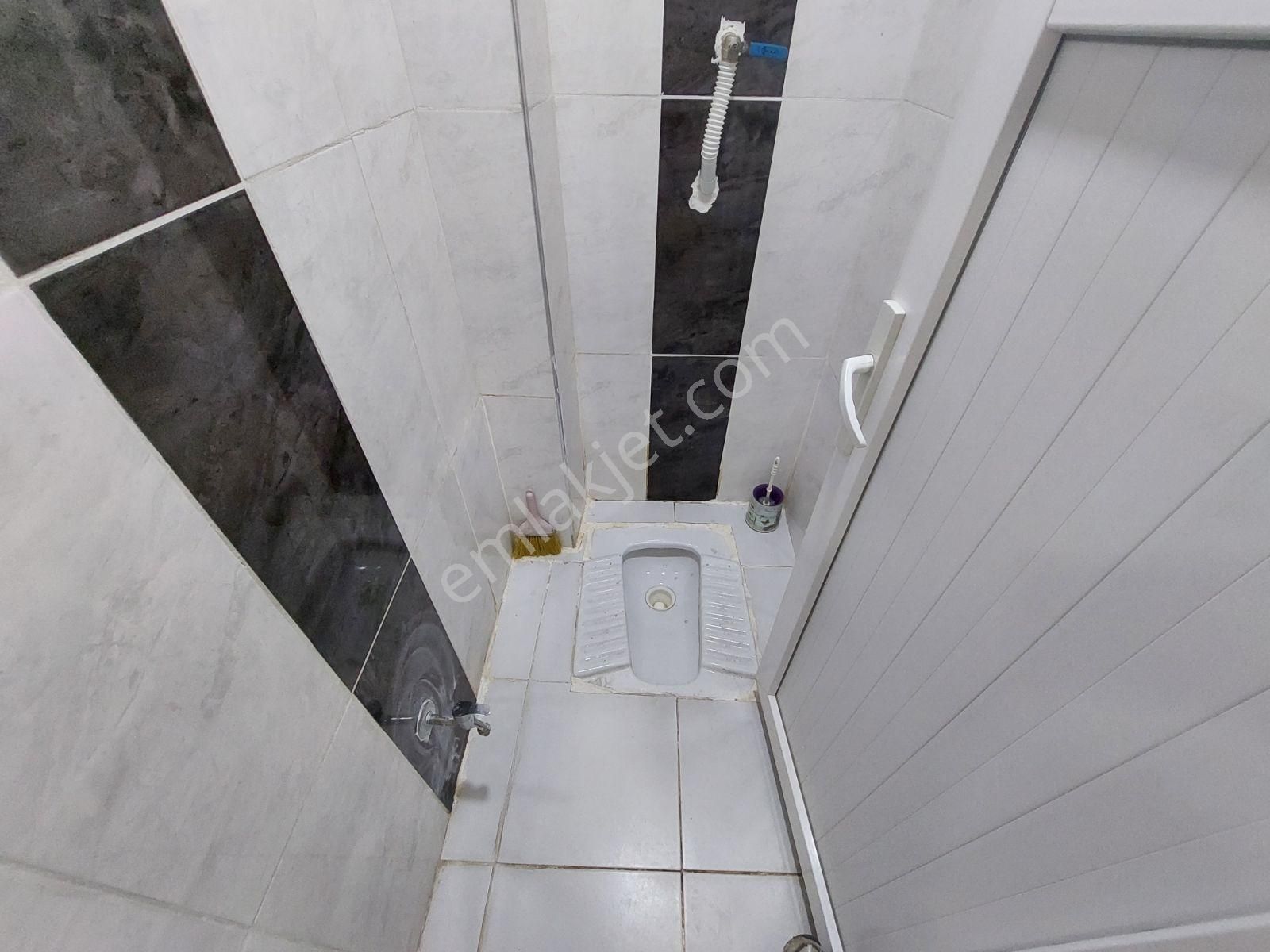 Mimar Emlak'dan Satılık Lux 1+1 Metro Dibinde Yüksek Giriş! - Görsel 8