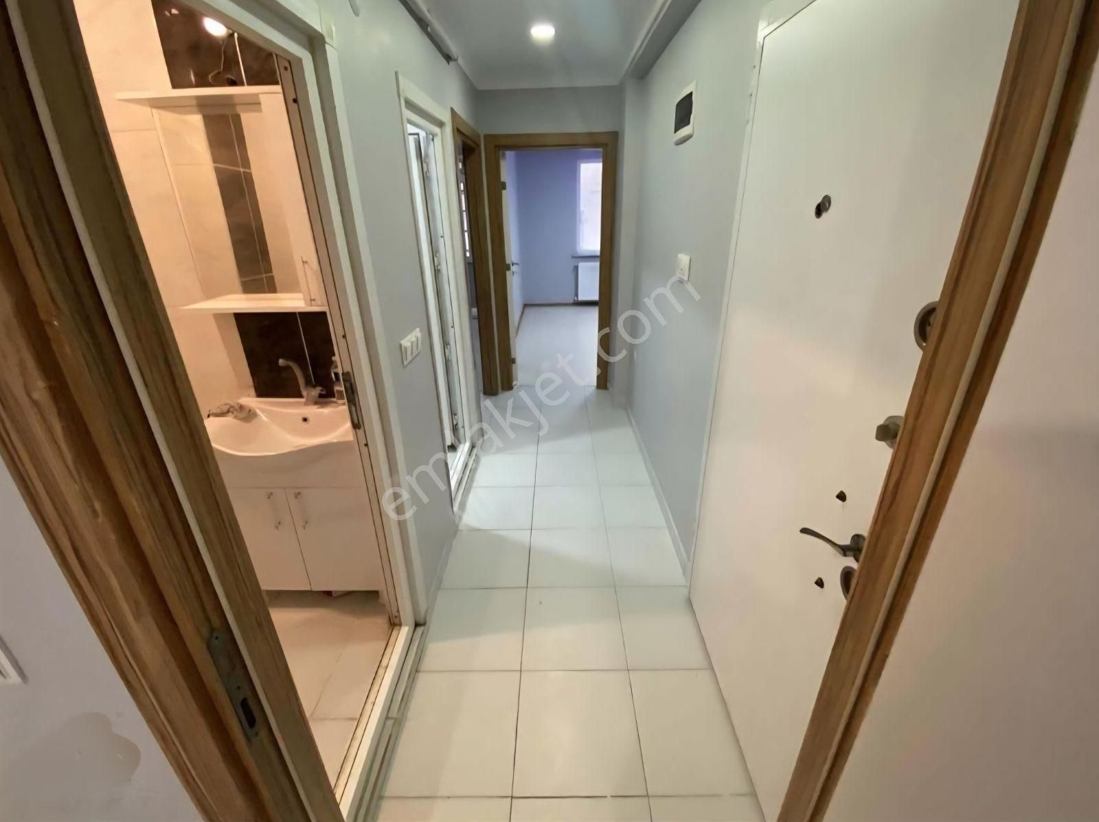 Mimar Emlak'dan Satılık Lux 1+1 Metro Dibinde Yüksek Giriş! - Görsel 6