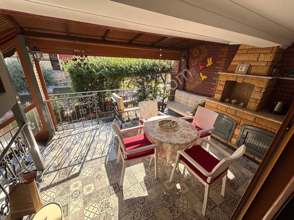 Kuşadası Davutlar Da Denize Yakın 5+1 Satılık Villa - Görsel 24