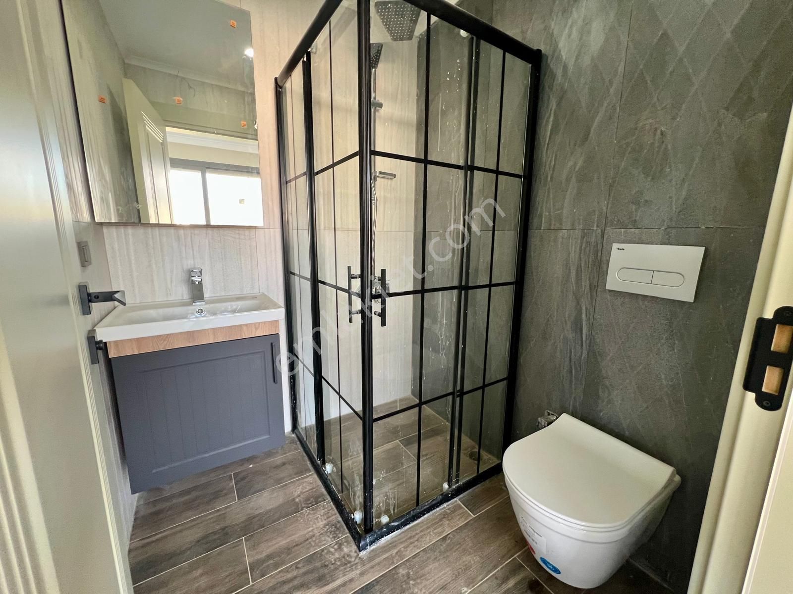 Akçay Aras Emlaktan Narlıda Denize 150 Metre 5+1 Villa - Görsel 26