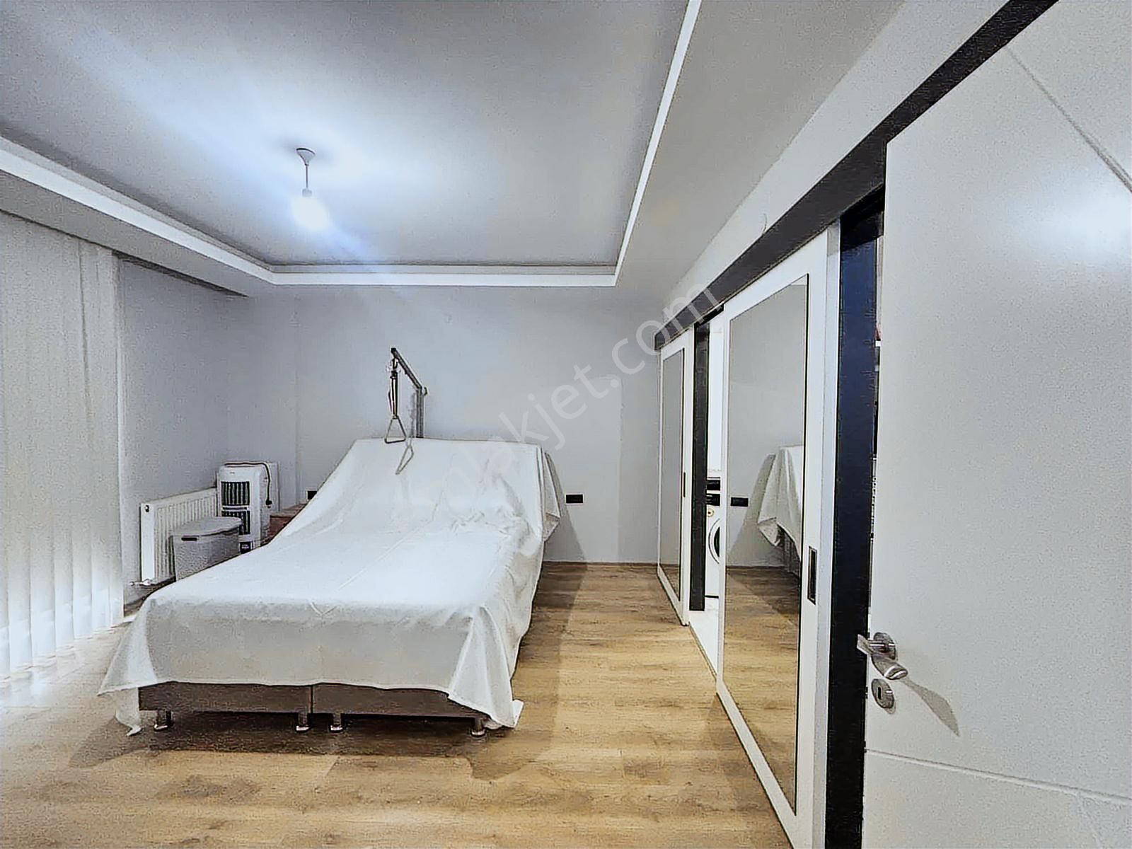 Fa Özbir'den Tepe Bölgesi Full Donanımlı Site İçi Satılık 3+1 - Görsel 35