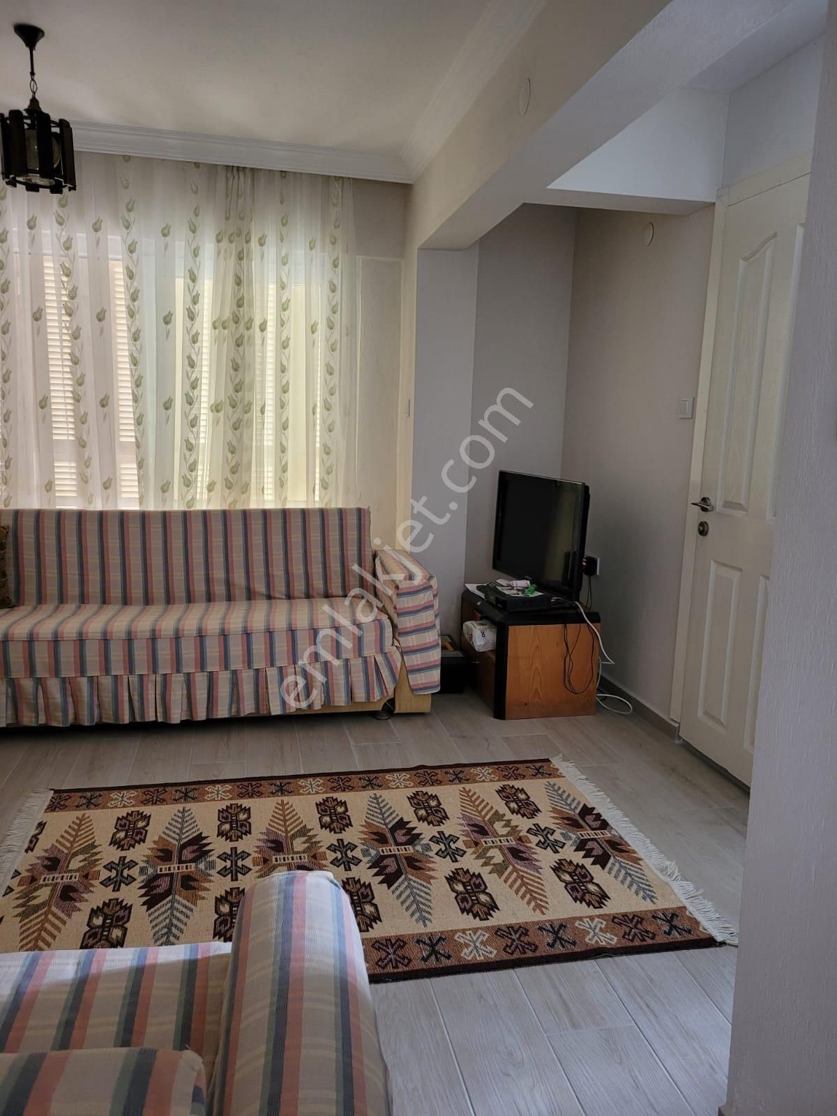 Kuşadası Güzelçamlı'da Denize Yürüme Mesafesinde 3+1 Satılık Tripleks Villa - Görsel 35