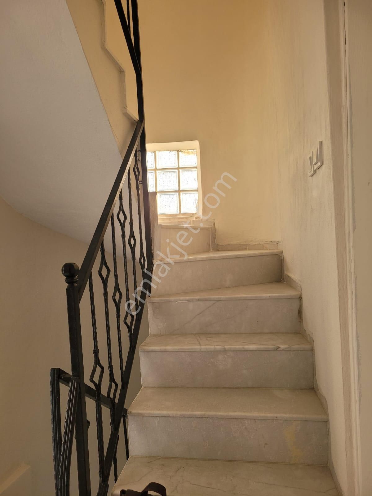 Kuşadası Güzelçamlı'da Denize Yürüme Mesafesinde 3+1 Satılık Tripleks Villa - Görsel 29