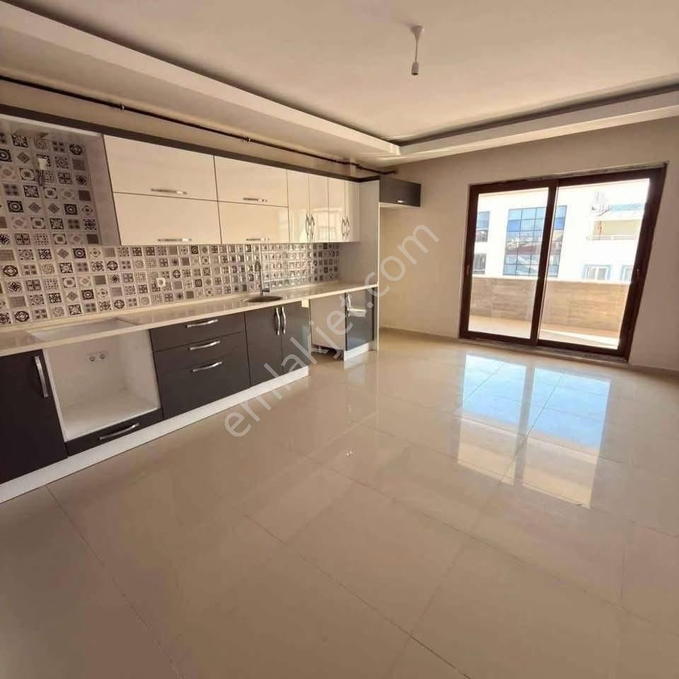 🏡 Zafer Mahallesi’nde, Ara Kat Geniş 3+1 Satılık Daire - Görsel 2