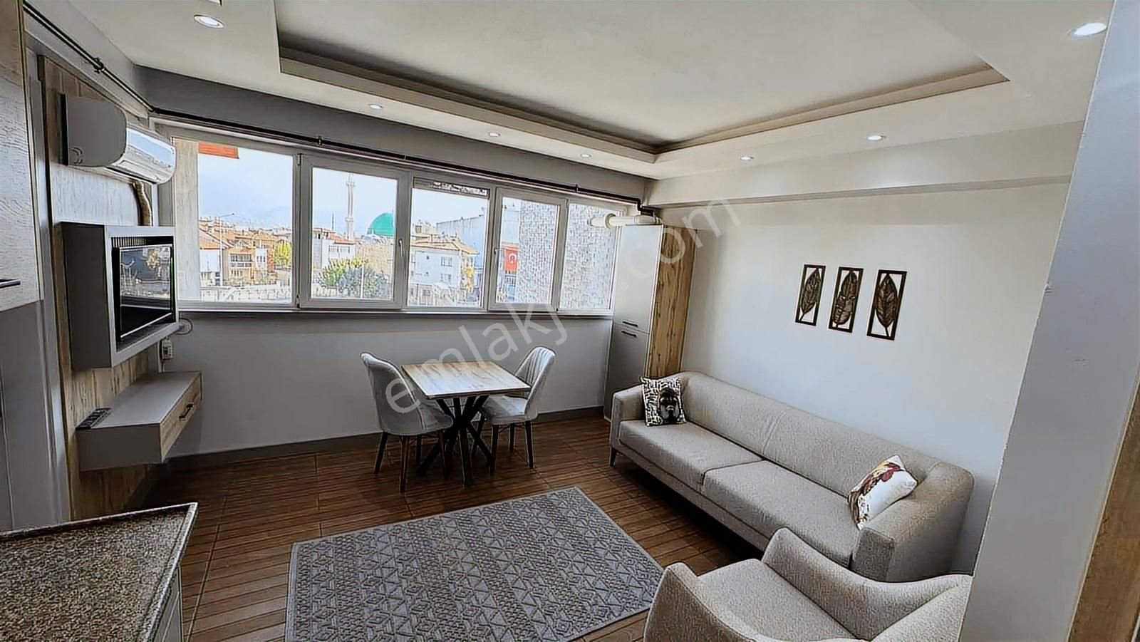 Ulus Ana Yol Üzeri Ara Kat Asansörlü Geniş Balkonlu 1+1 Apart ! - Görsel 8