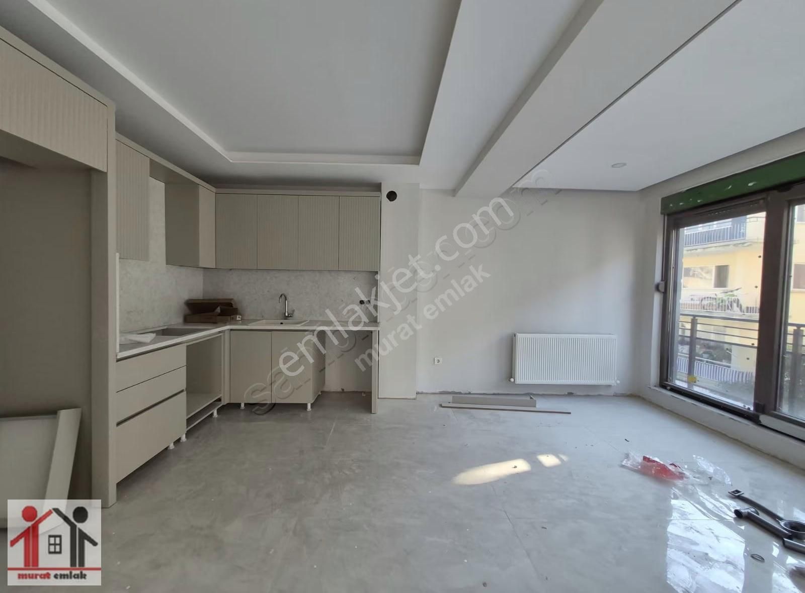 Zerdalilikde Geniş Salonlu 2+1 Arkatda Kapalı Otoparklı Sıfır