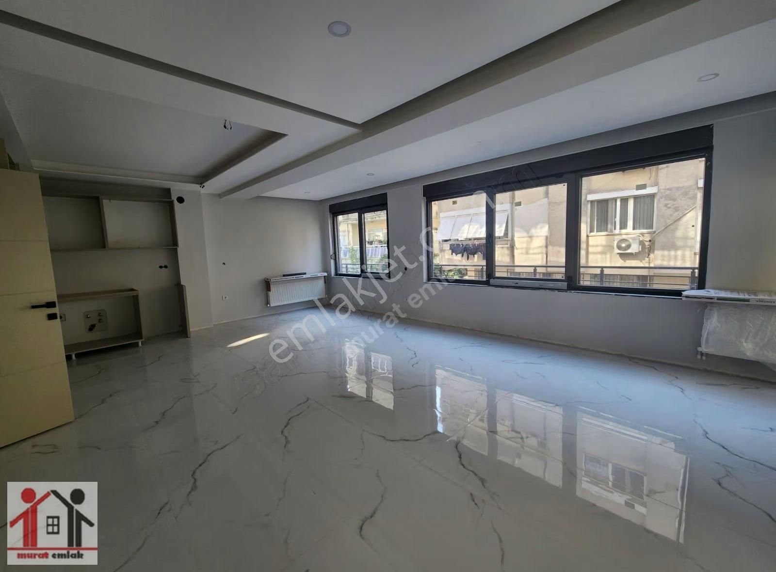 Zerdalilikde Geniş Salonlu 2+1 Arkatda Kapalı Otoparklı Sıfır - Görsel 4