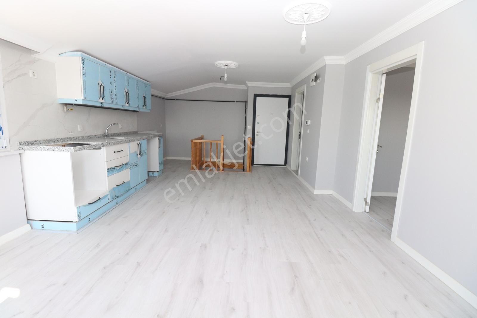 Beylikdüzü Kavaklı Kiralık Daire 3+2 Dubleks - Görsel 9