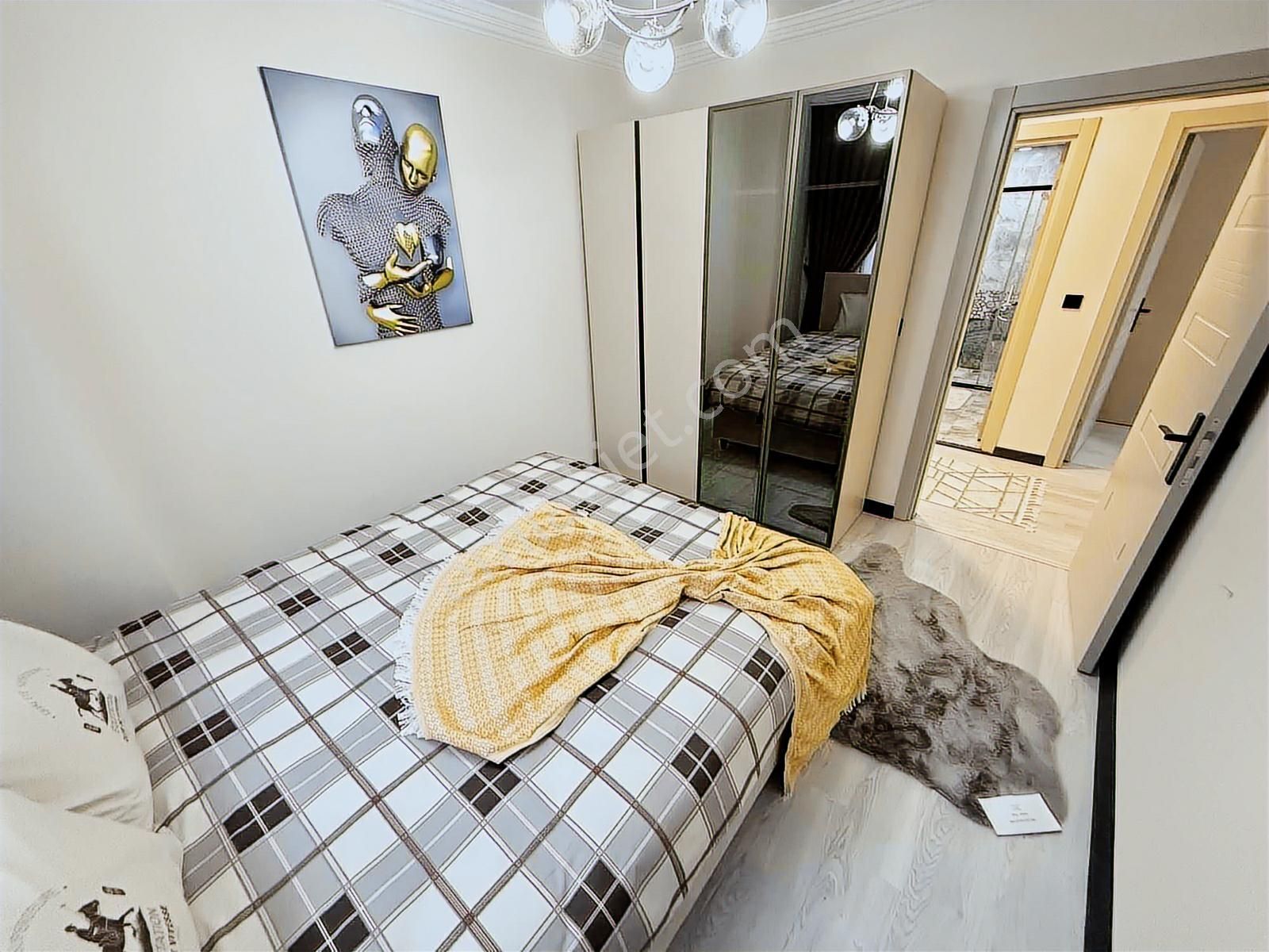 Kuşadası Davutlar Merkezde Full Eşyalı 2+1 Köşebaşı Daire - Görsel 14