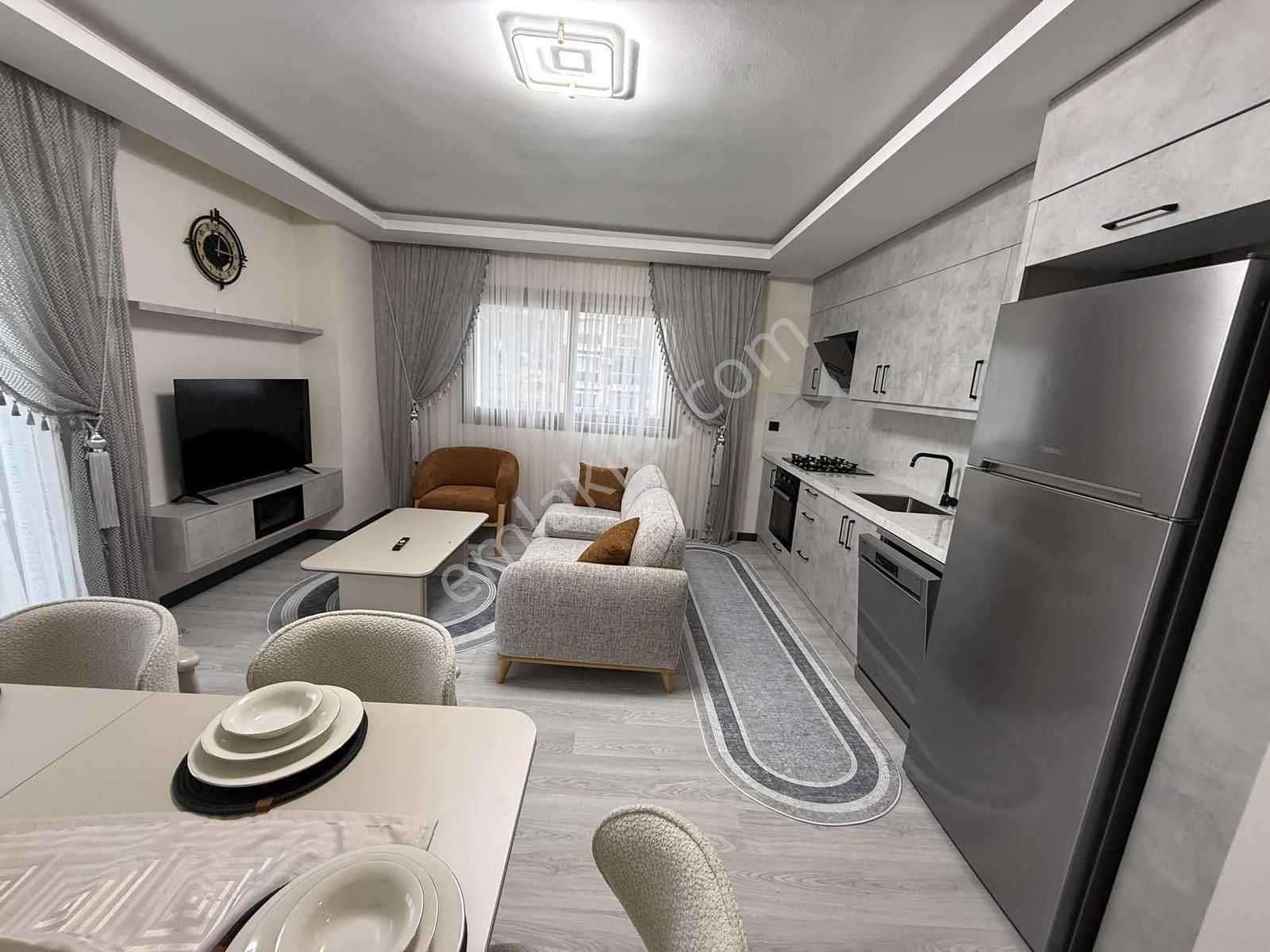 Kuşadası Davutlar Merkezde Full Eşyalı 2+1 Köşebaşı Daire - Görsel 19