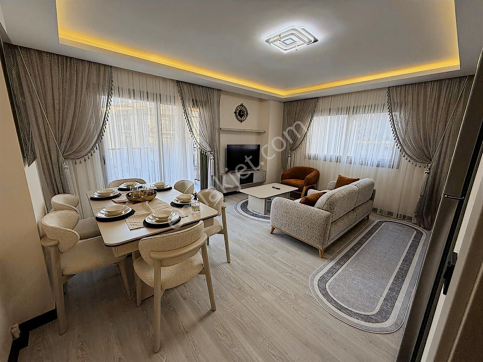 Kuşadası Davutlar Merkezde Full Eşyalı 2+1 Köşebaşı Daire - Görsel 24