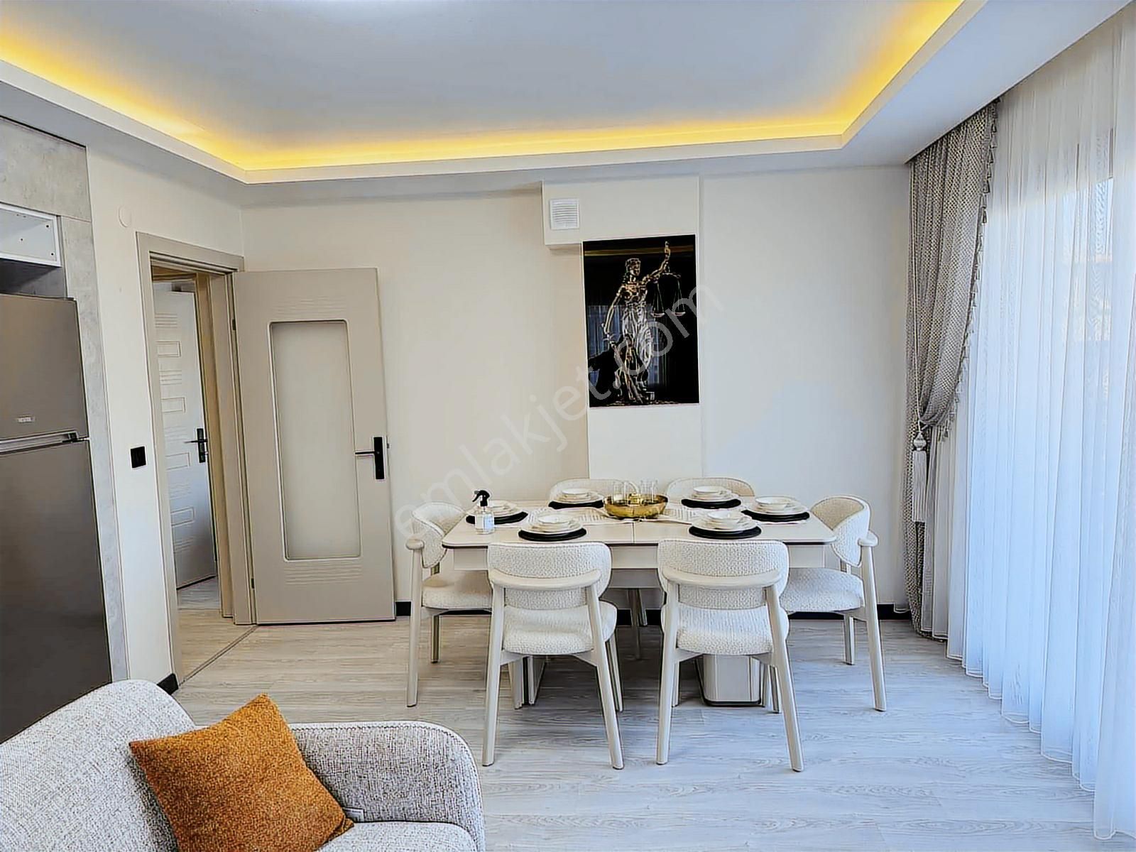 Kuşadası Davutlar Merkezde Full Eşyalı 2+1 Köşebaşı Daire - Görsel 6