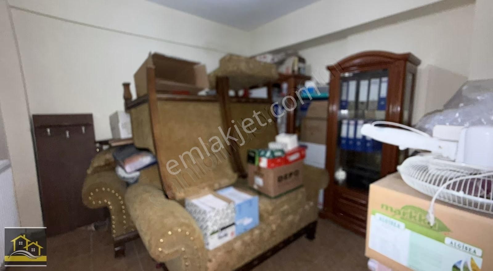 Arif Emlaktan Kiralık Doğalgazlı 2+1 Büro Ofis Kat - Görsel 4