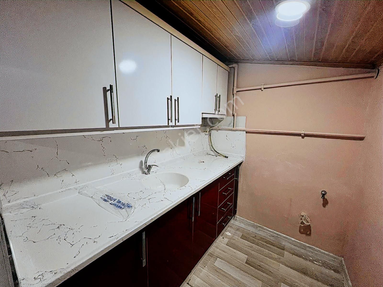 İhsaniye Mh Kiralık 1+1 Geniş Teraslı Daire - Görsel 14