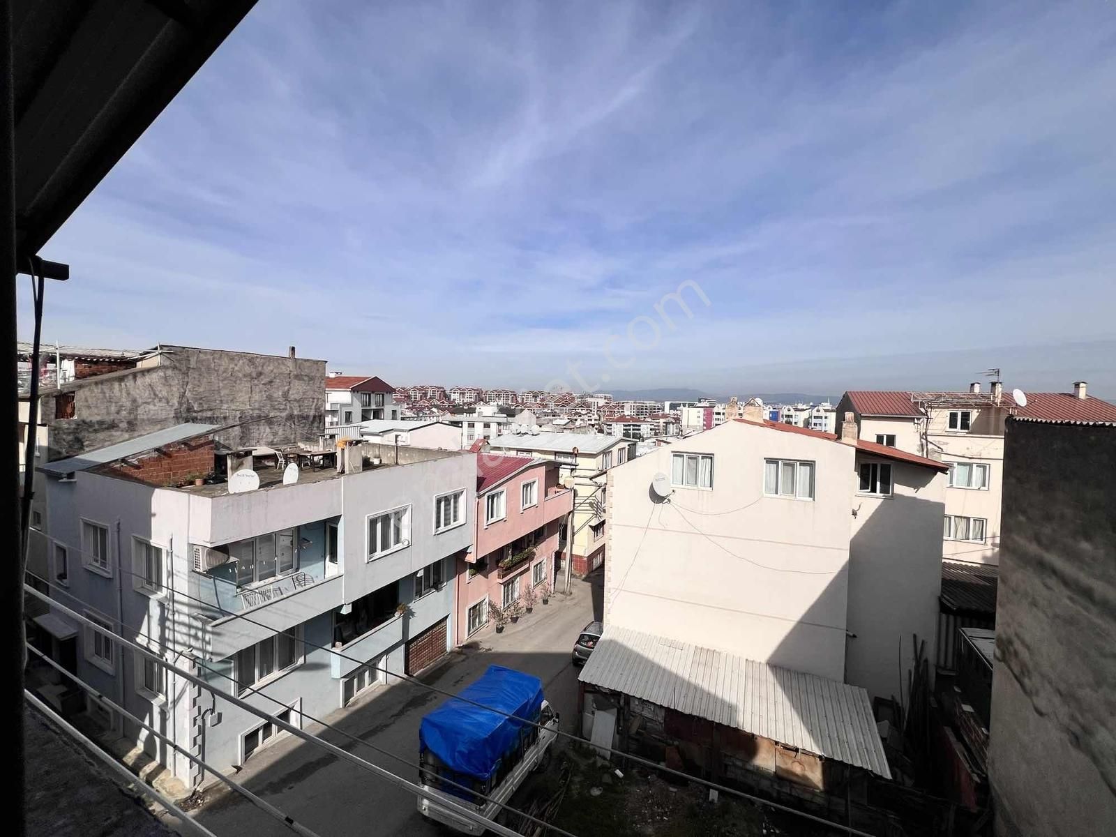 İhsaniye Mh Kiralık 1+1 Geniş Teraslı Daire